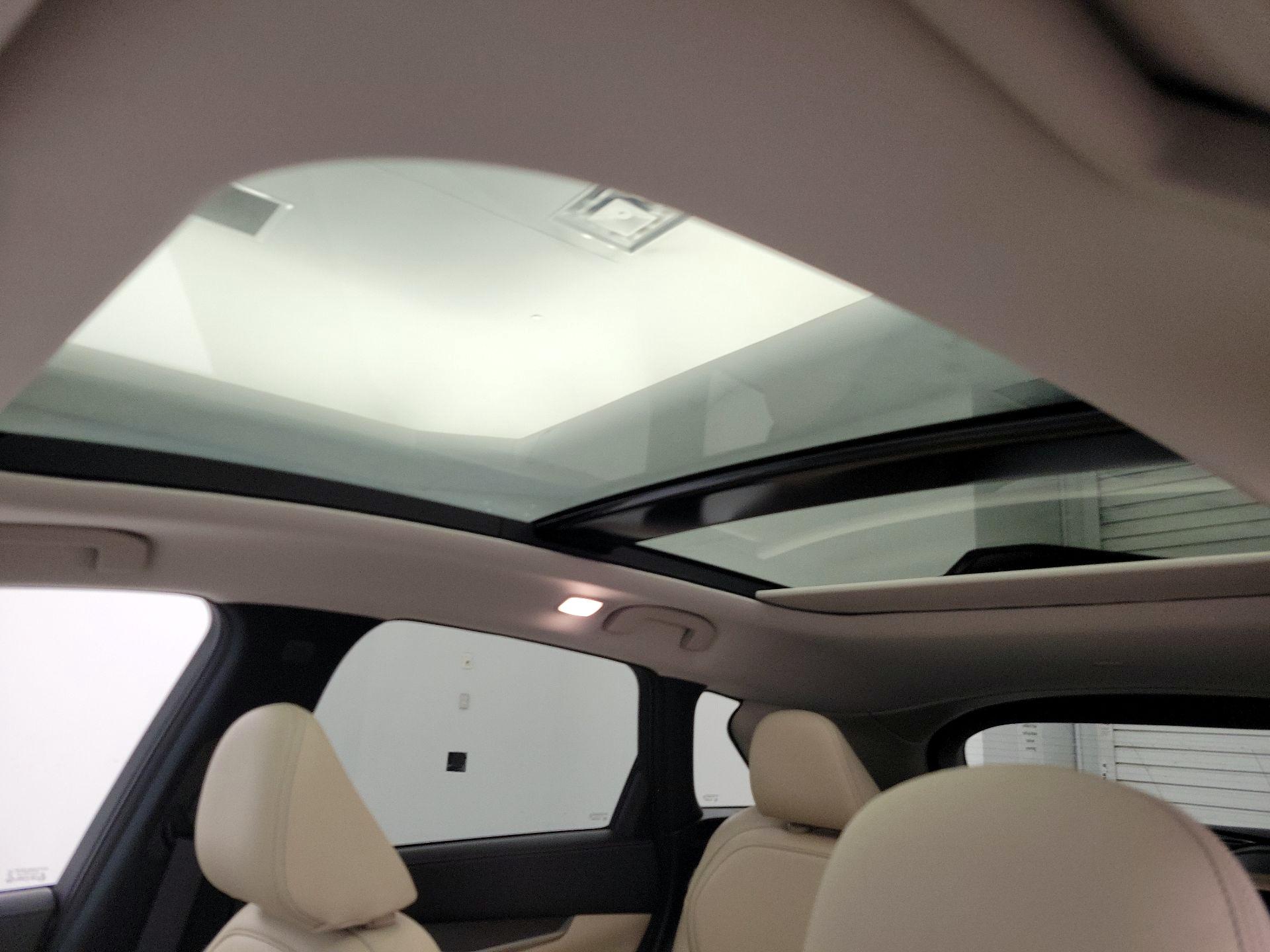 Thumbnail: 2022 INFINITI QX50 - 19