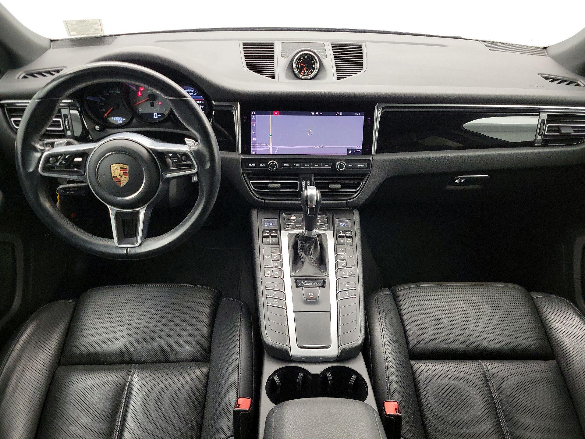 Thumbnail: 2020 Porsche Macan - 9