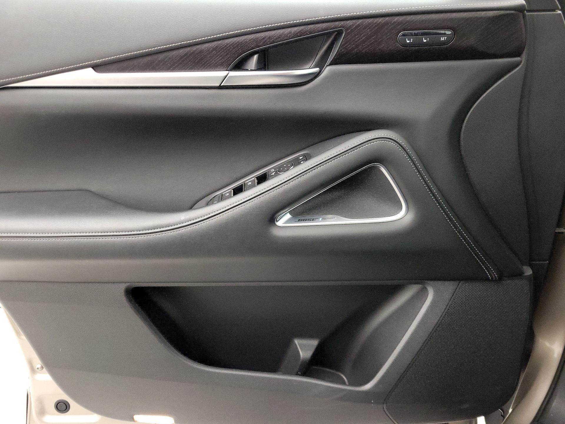 Thumbnail: 2023 INFINITI QX60 - 12