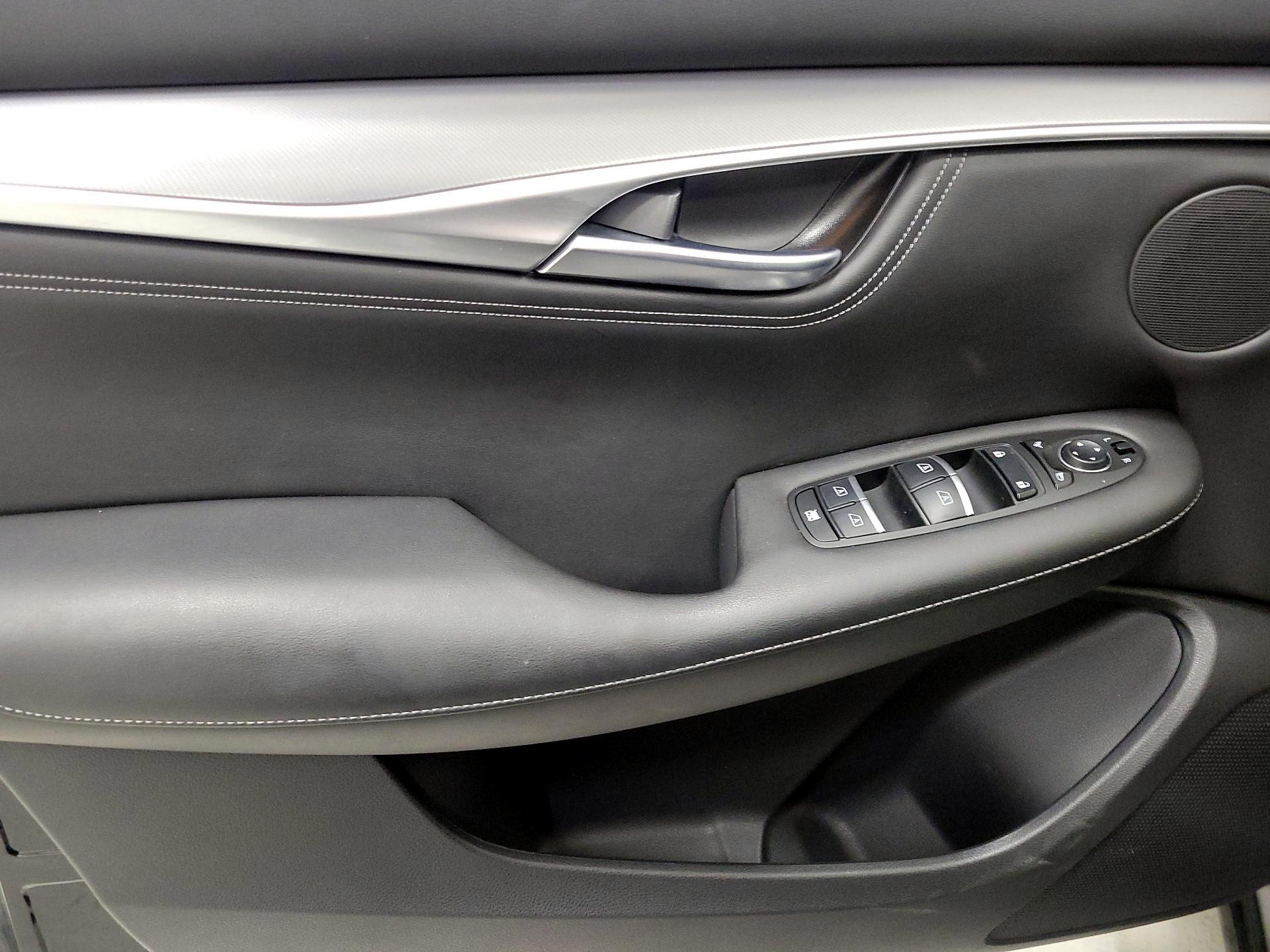 Thumbnail: 2023 INFINITI QX55 - 12