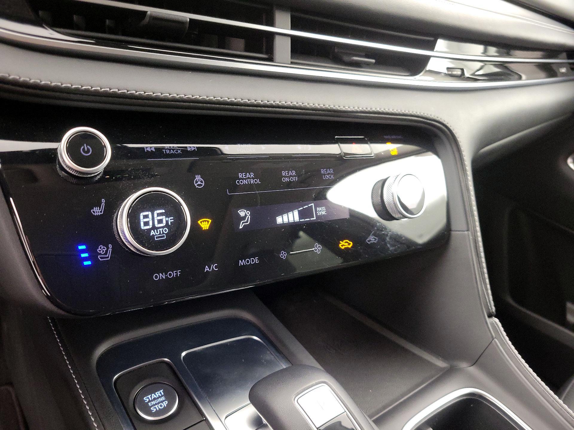 Thumbnail: 2023 INFINITI QX60 - 17