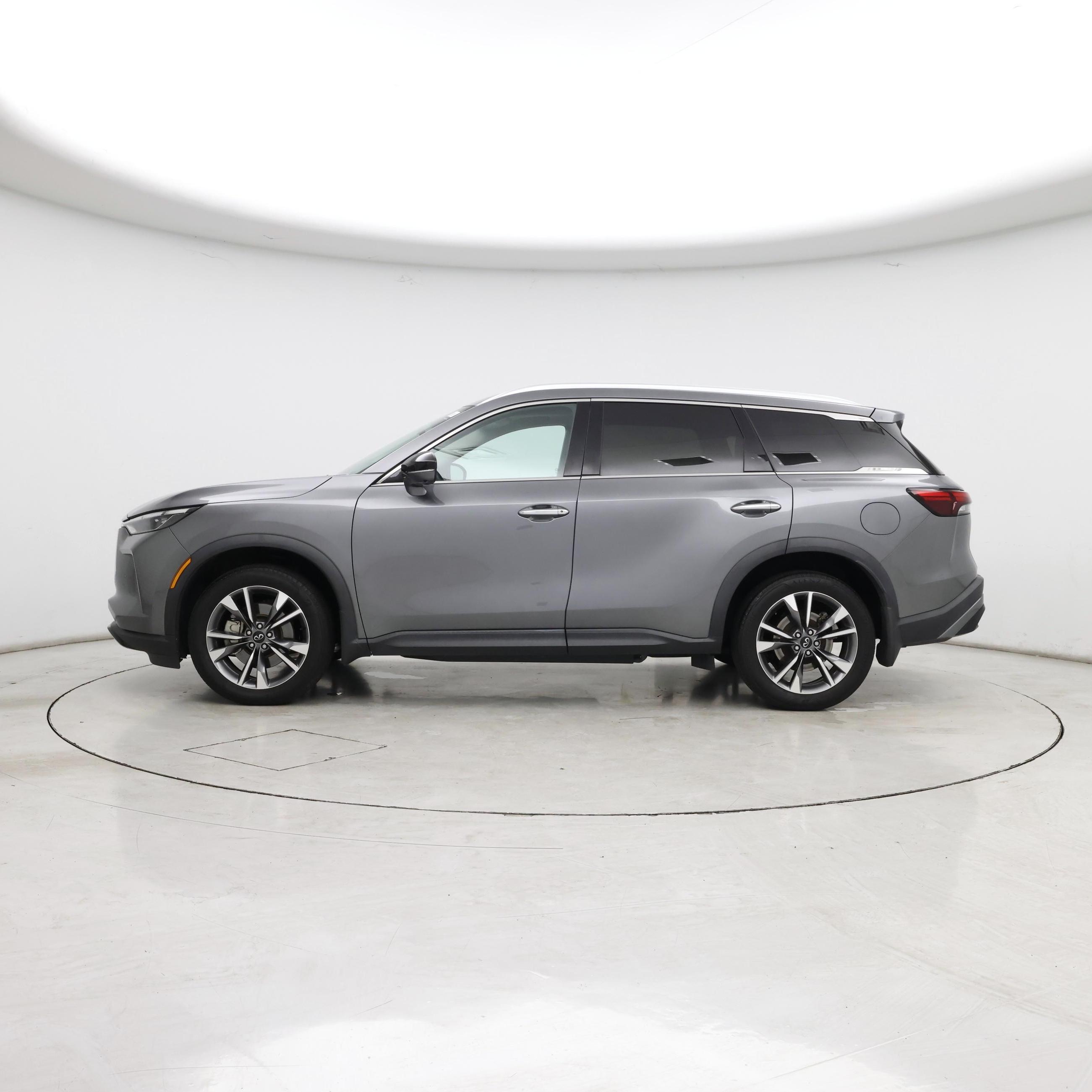 Thumbnail: 2023 INFINITI QX60 - 3