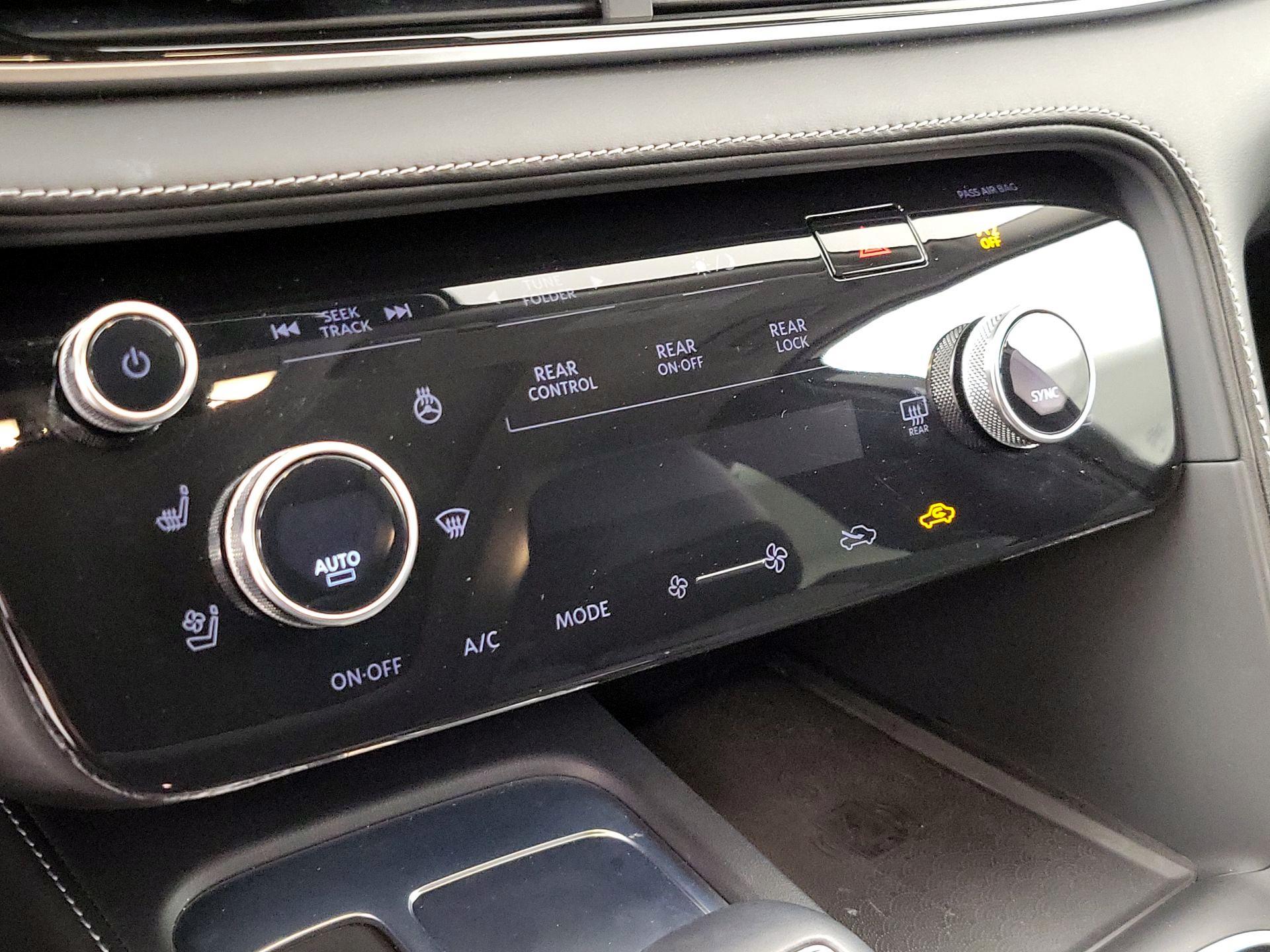 Thumbnail: 2023 INFINITI QX60 - 17