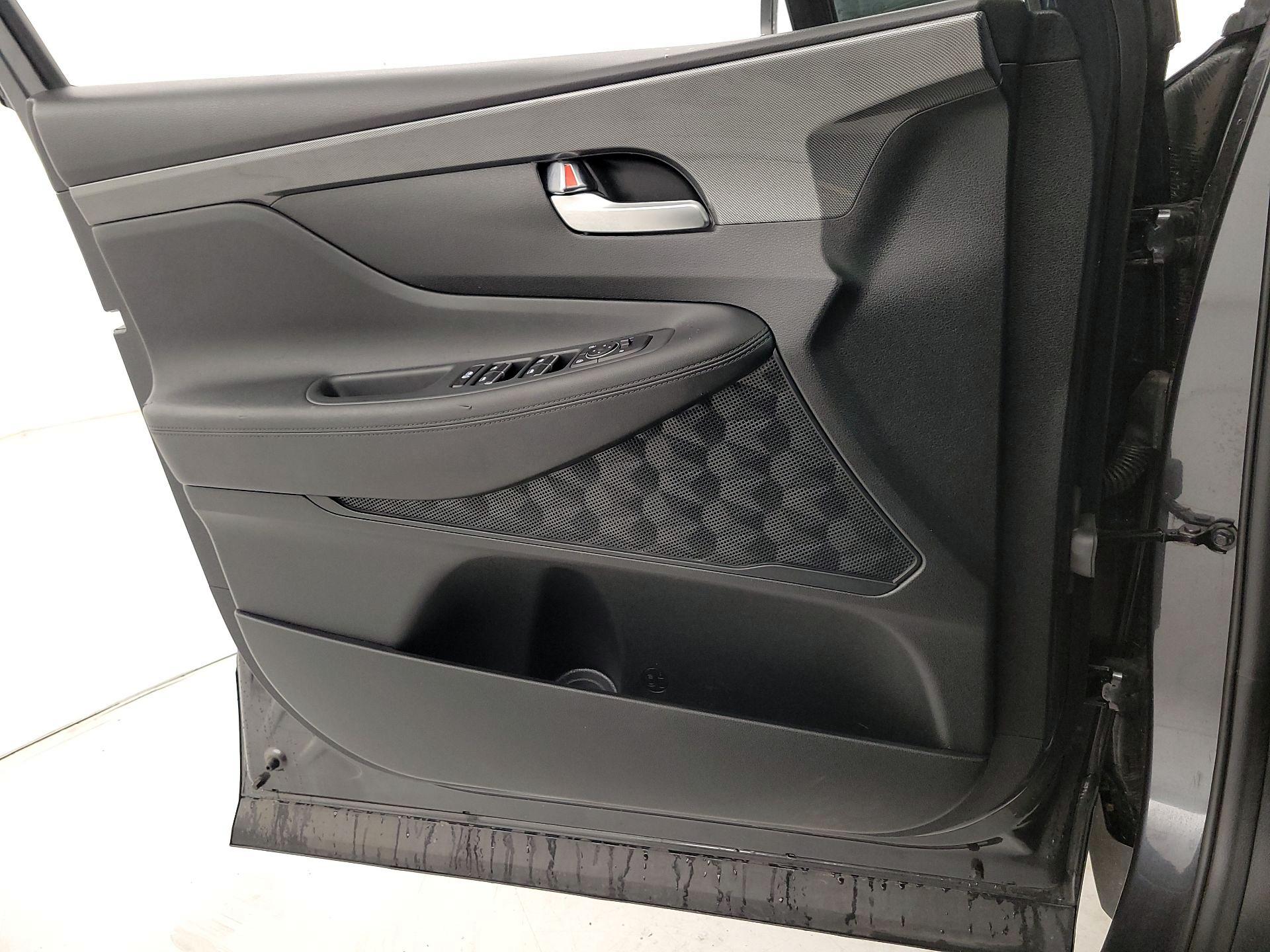 Thumbnail: 2023 Hyundai Santa Fe - 12