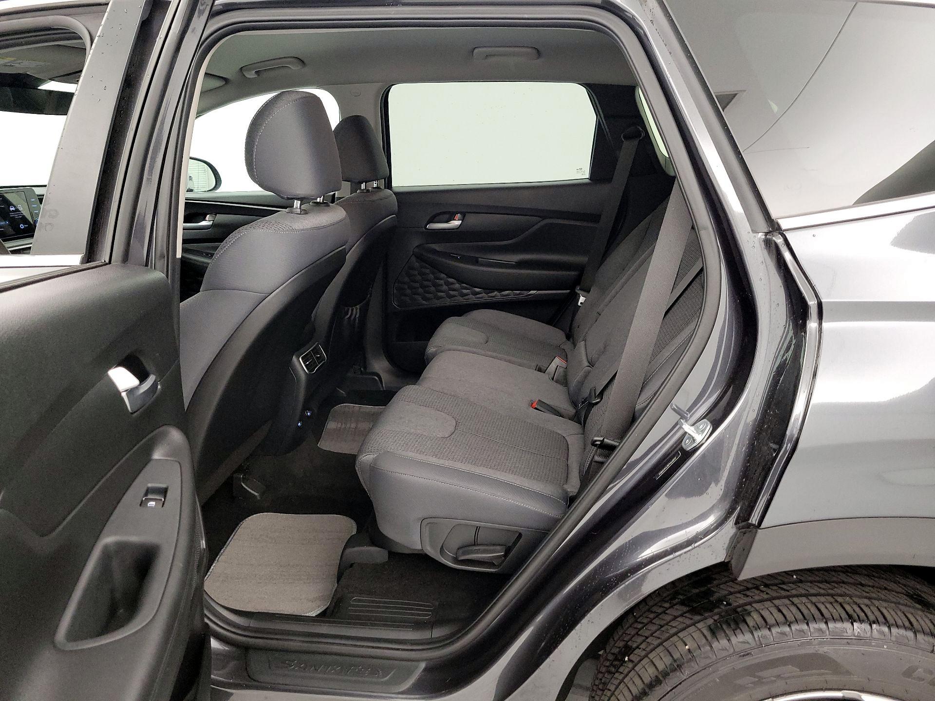 Thumbnail: 2023 Hyundai Santa Fe - 18