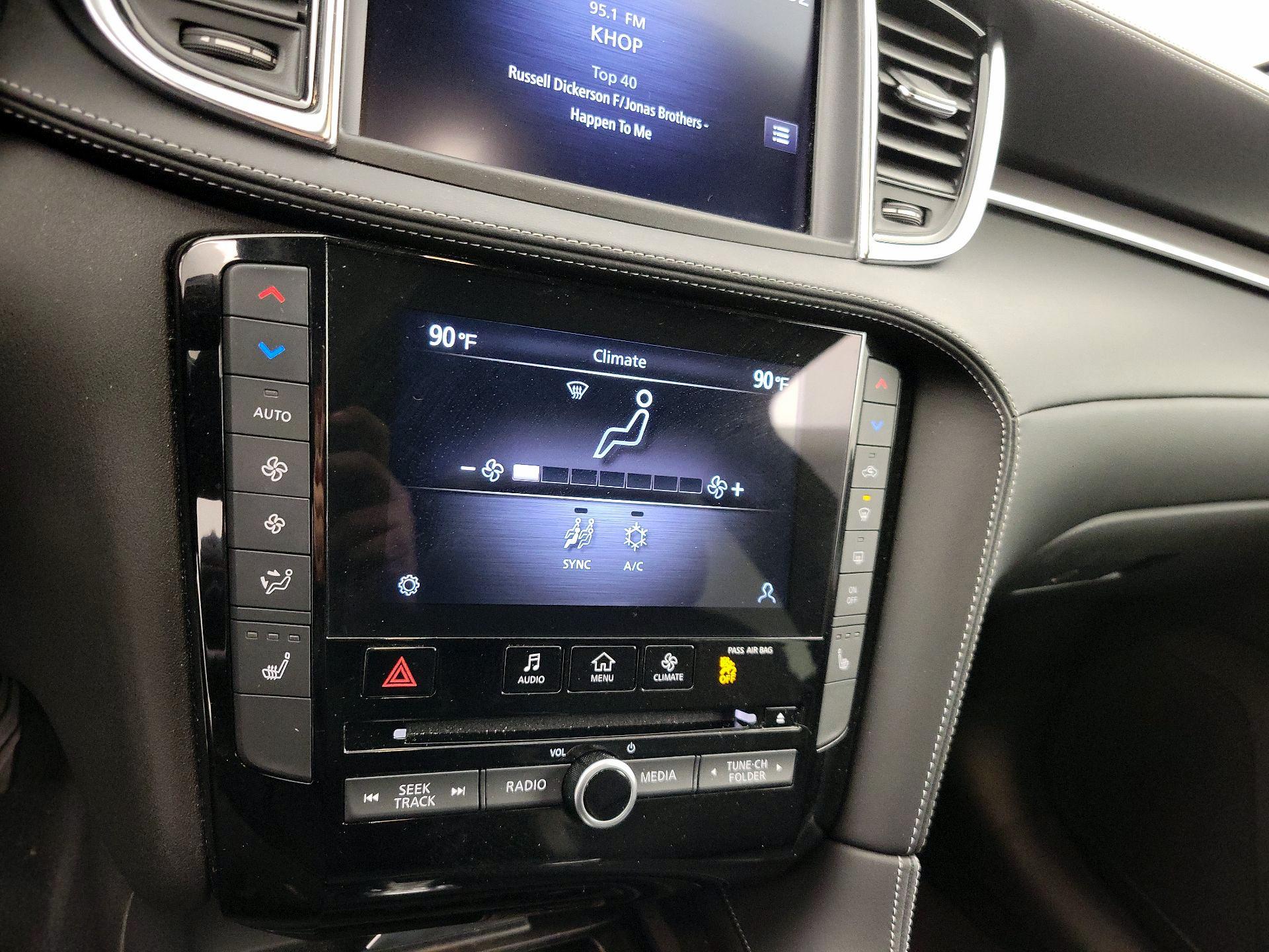 Thumbnail: 2022 INFINITI QX50 - 16