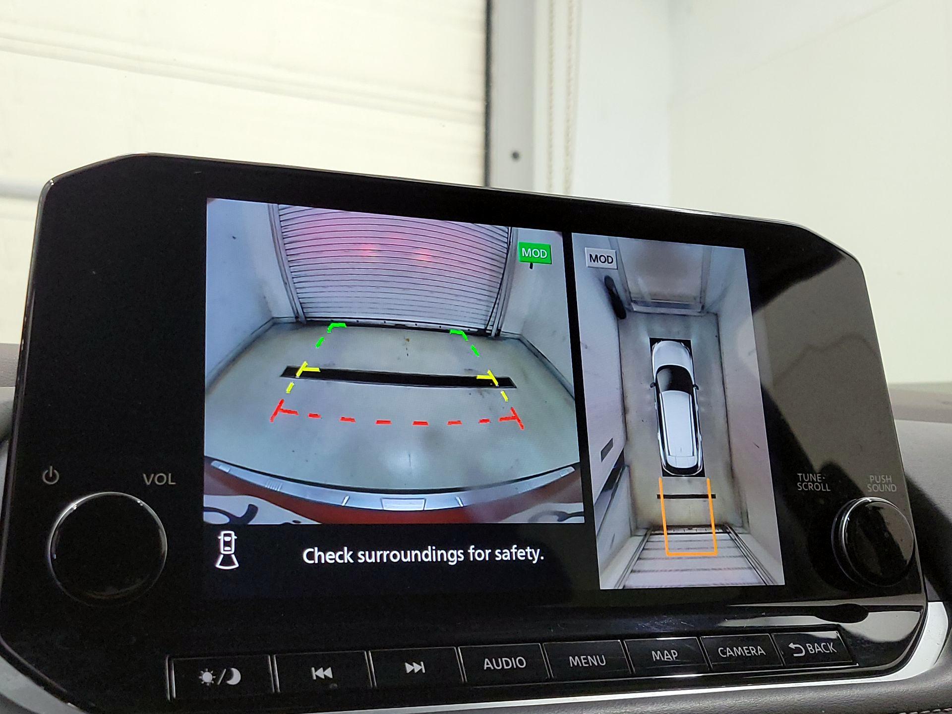 Thumbnail: 2023 Nissan Rogue - 15