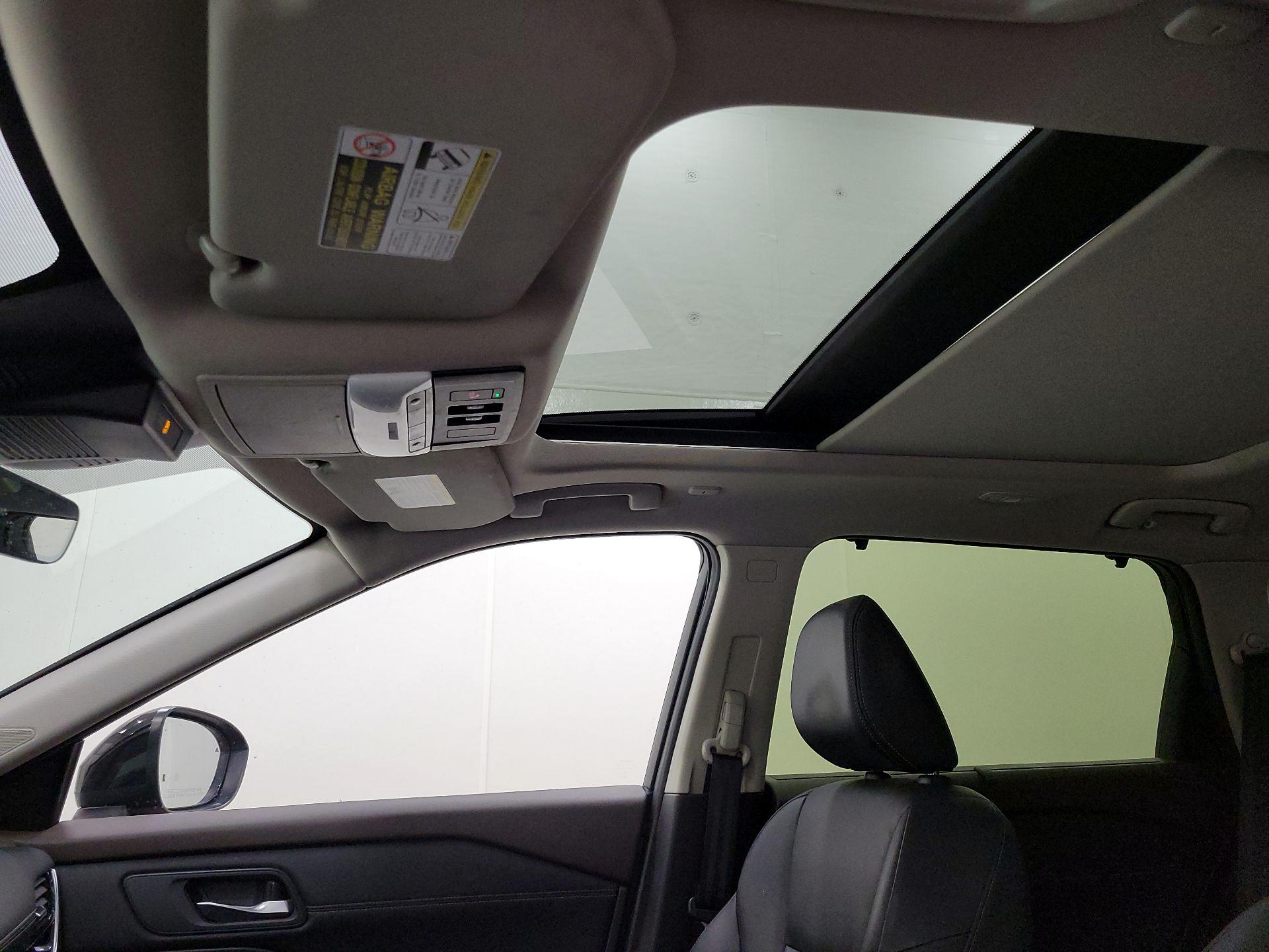 Thumbnail: 2023 Nissan Rogue - 20