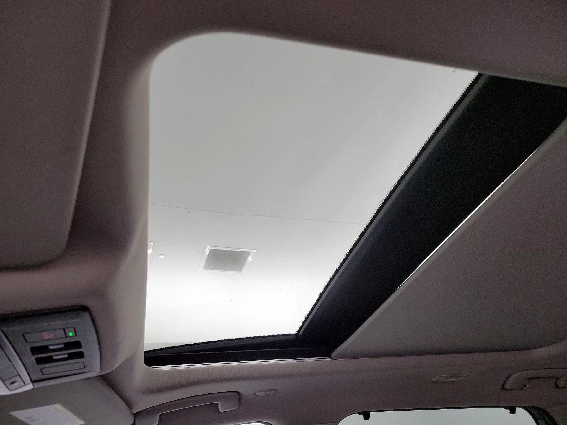 Thumbnail: 2022 Nissan Rogue - 19