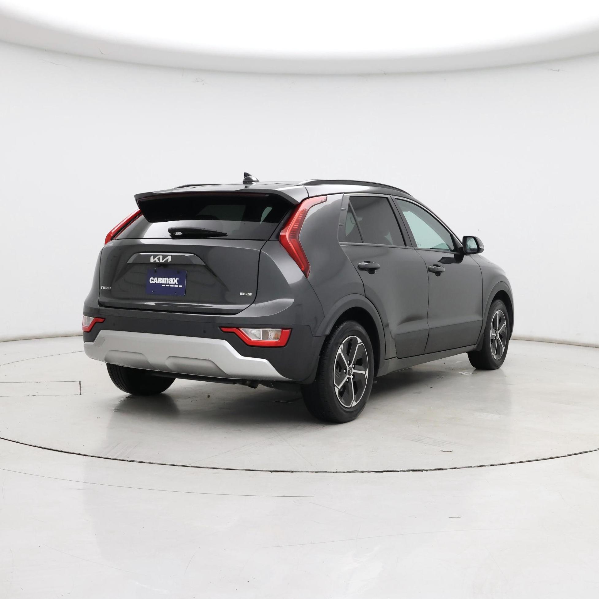 Thumbnail: 2023 Kia Niro - 8