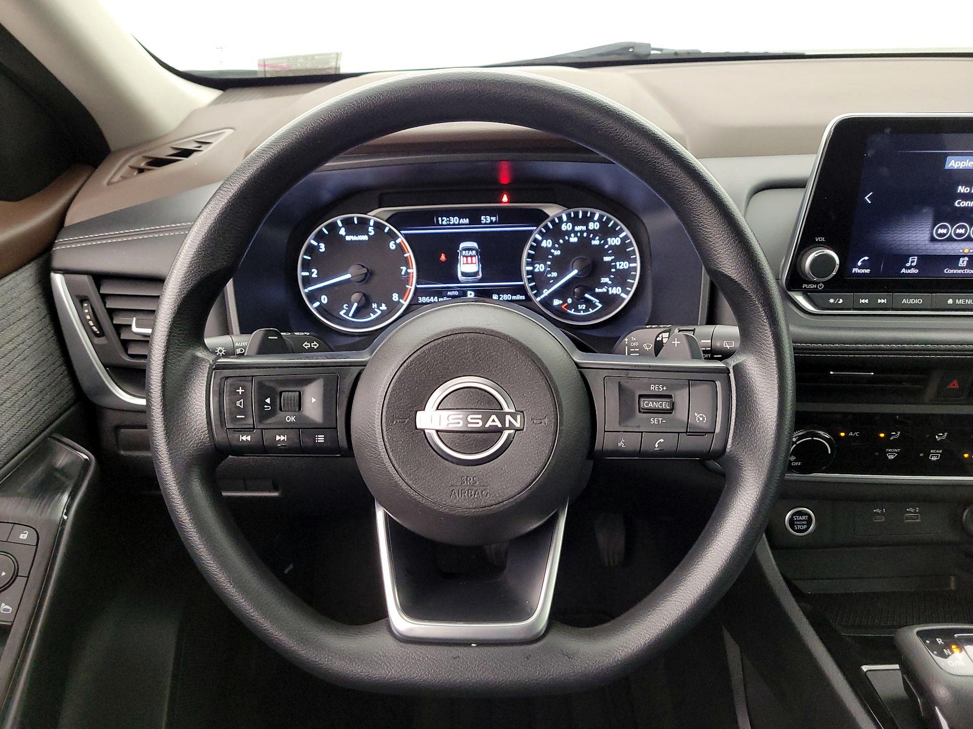 Thumbnail: 2023 Nissan Rogue - 10