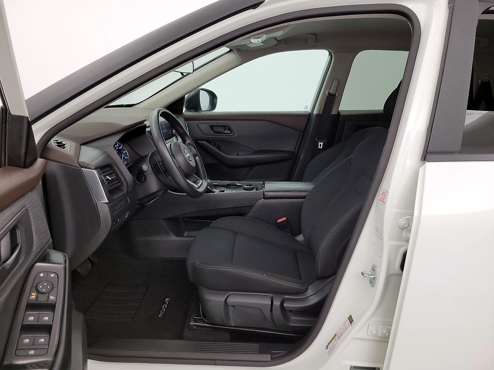 Thumbnail: 2023 Nissan Rogue - 11