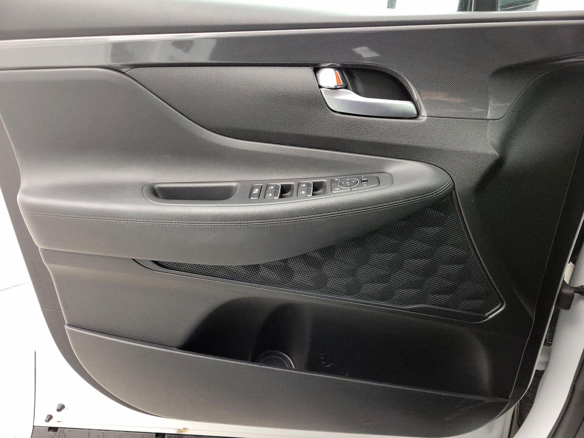 Thumbnail: 2023 Hyundai Santa Fe - 12