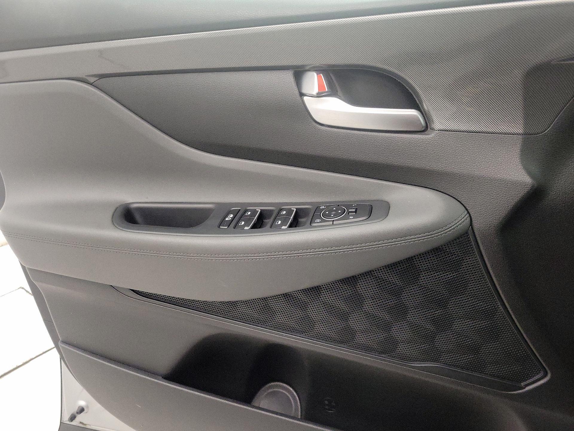 Thumbnail: 2023 Hyundai Santa Fe - 12