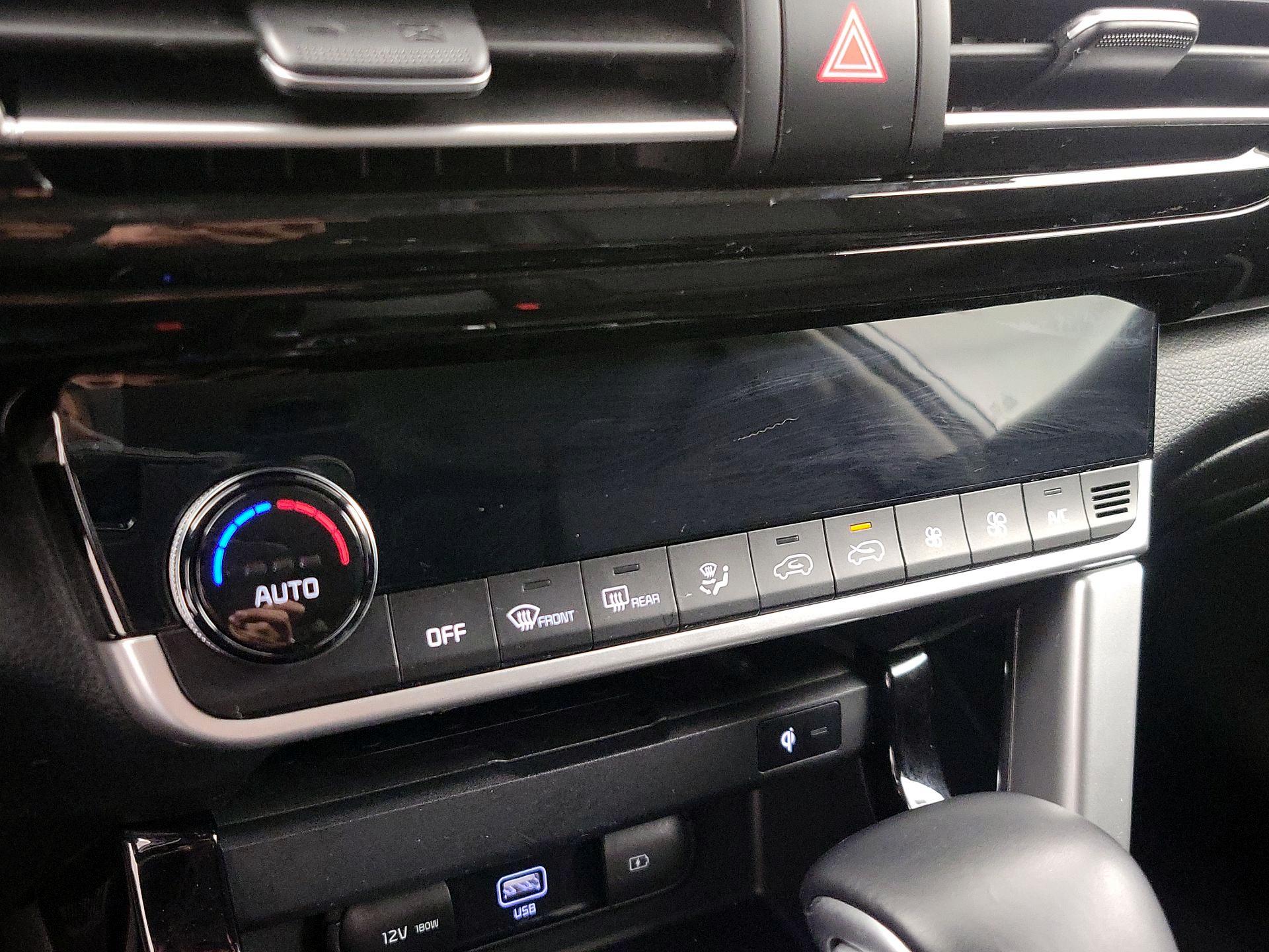 Thumbnail: 2022 Kia Seltos - 17