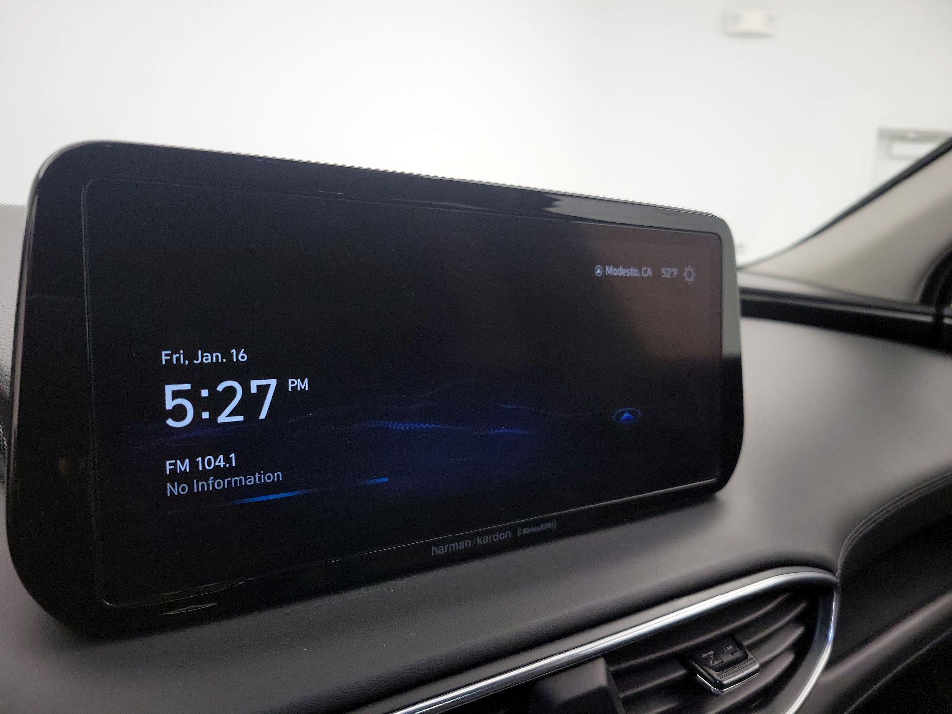 Thumbnail: 2023 Hyundai Santa Fe - 16