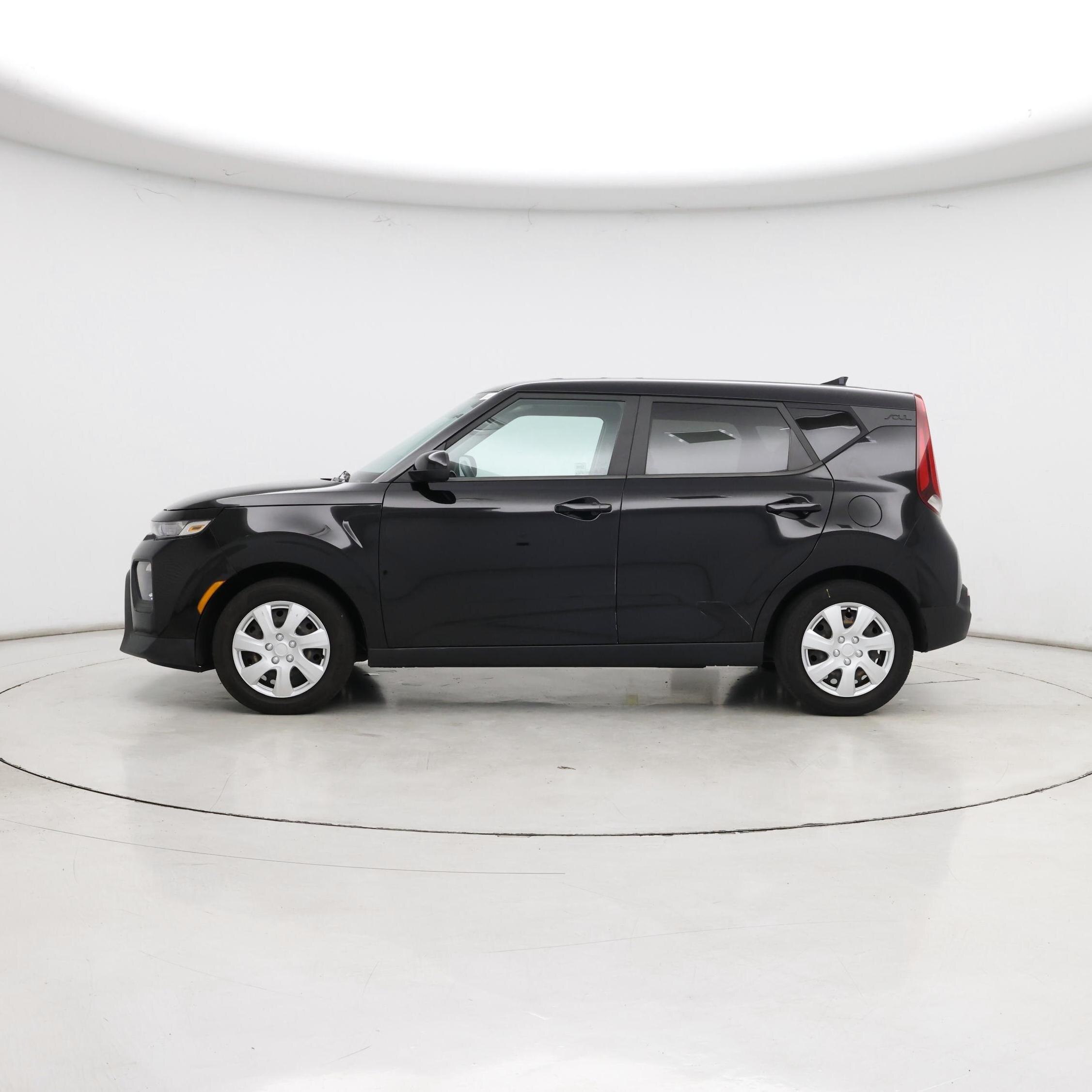 Thumbnail: 2022 Kia Soul - 3
