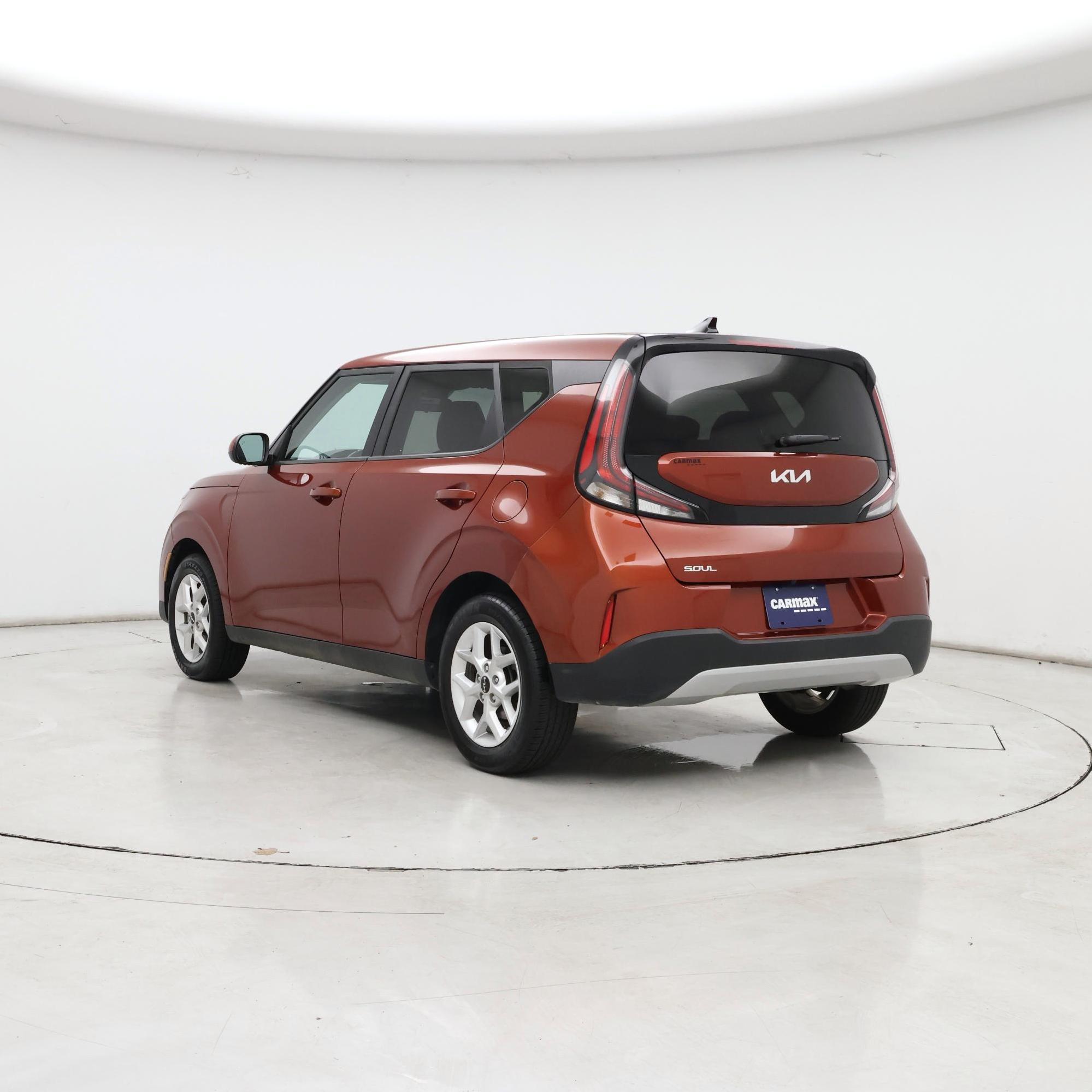 Thumbnail: 2023 Kia Soul - 2