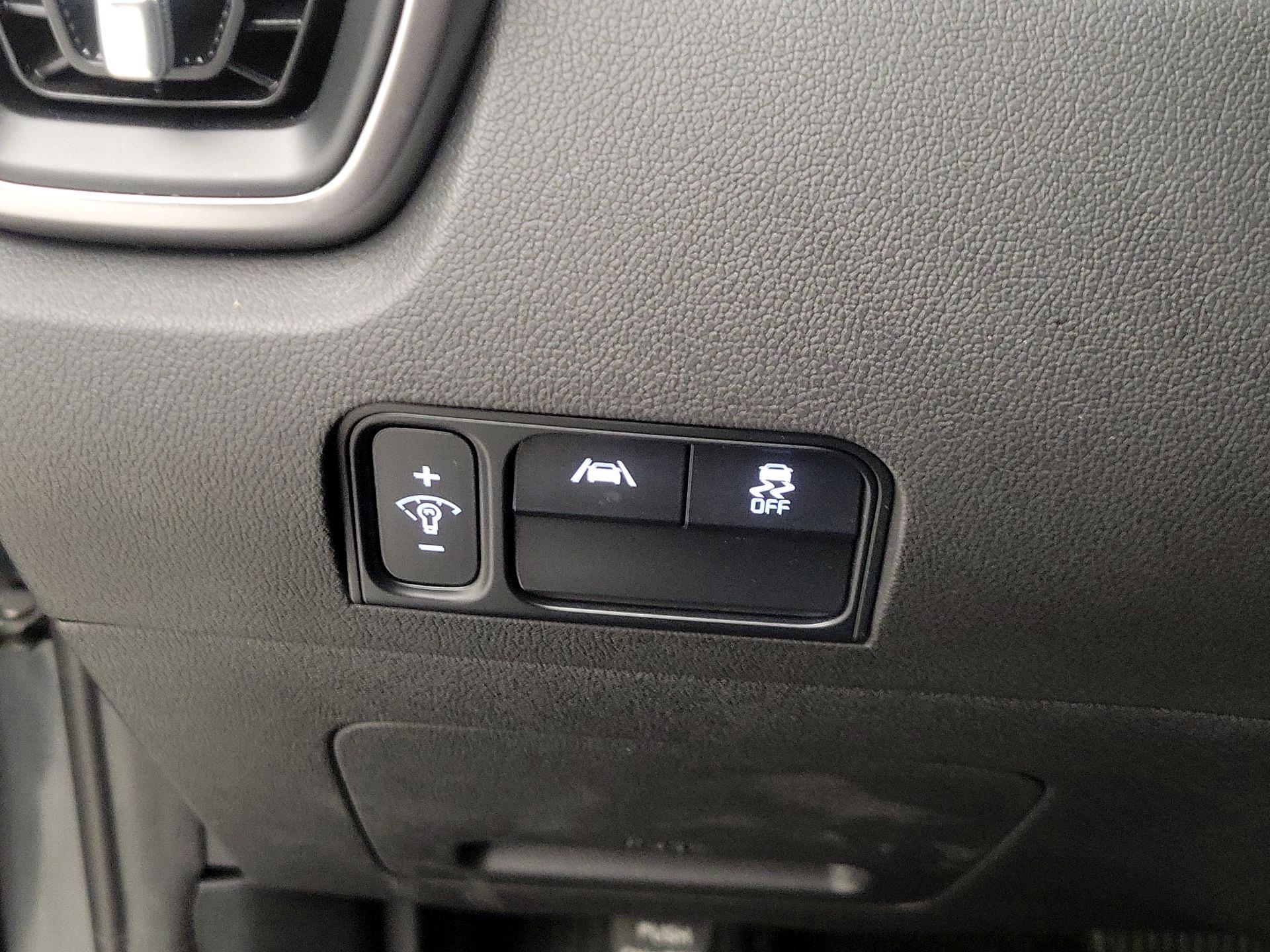 Thumbnail: 2023 Kia Sorento - 13