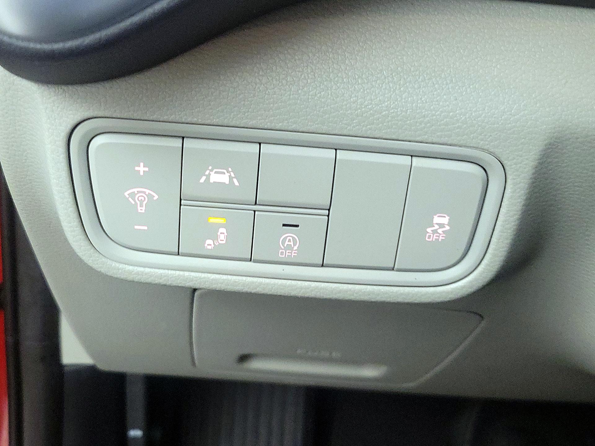 Thumbnail: 2022 Kia Soul - 13