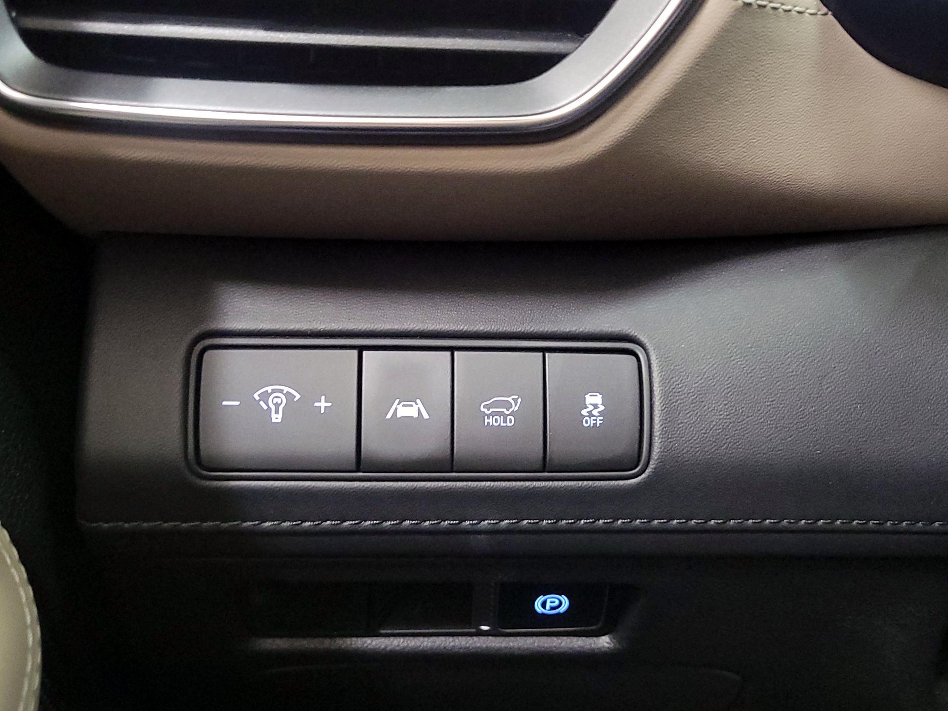 Thumbnail: 2023 Hyundai Santa Fe - 13