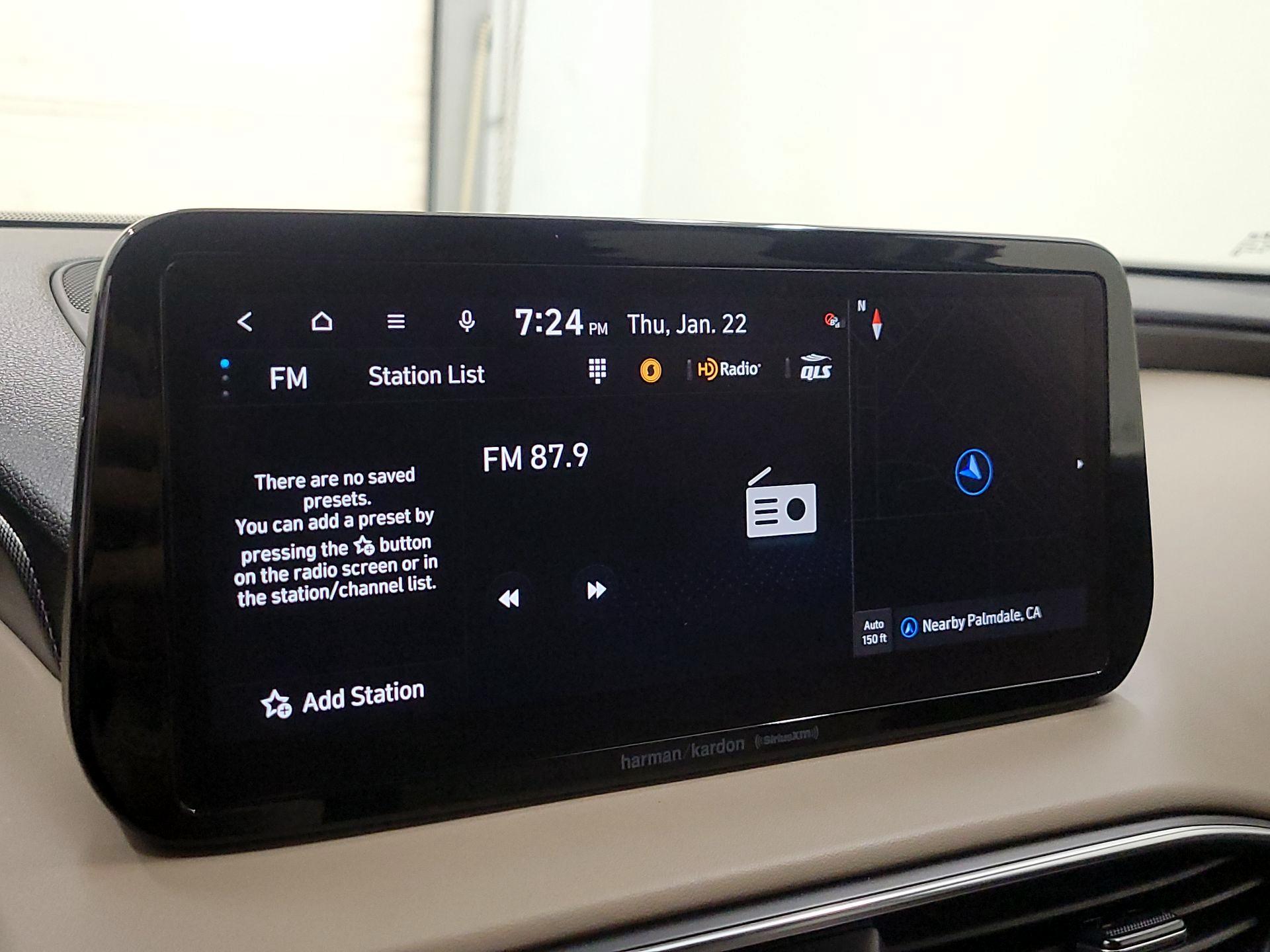 Thumbnail: 2023 Hyundai Santa Fe - 16