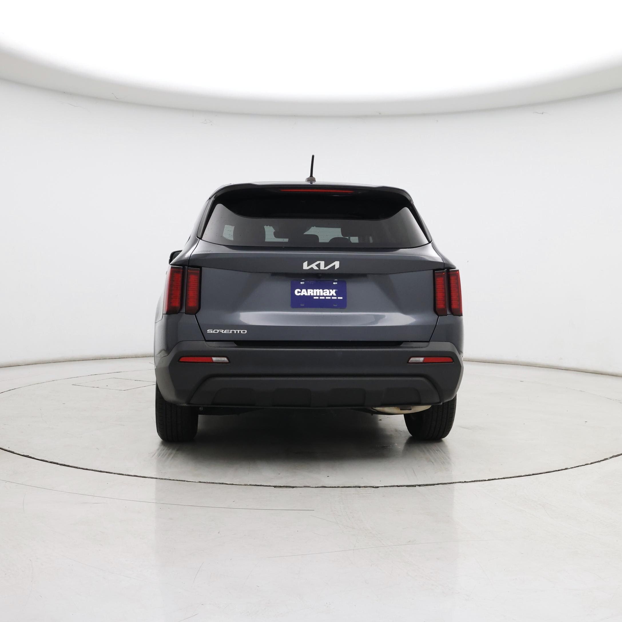 Thumbnail: 2023 Kia Sorento - 6