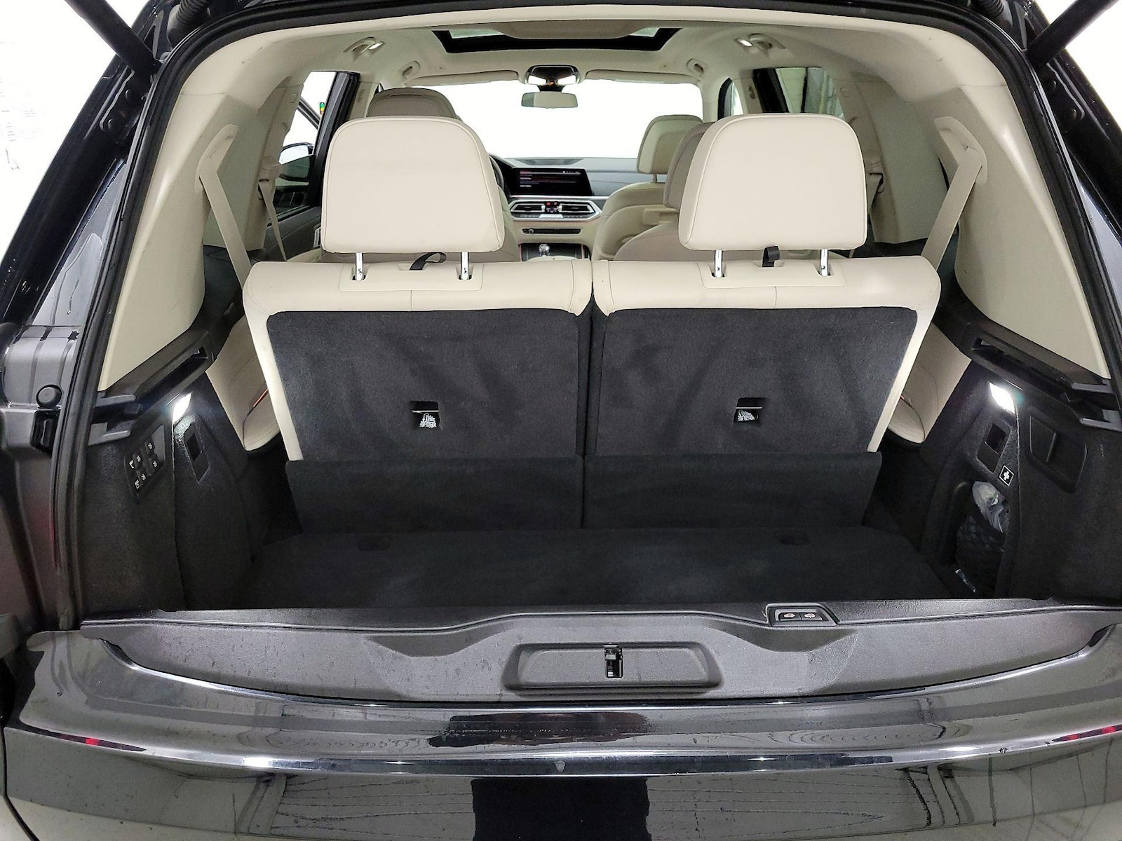 2021 BMW X7 40i - Photo 23