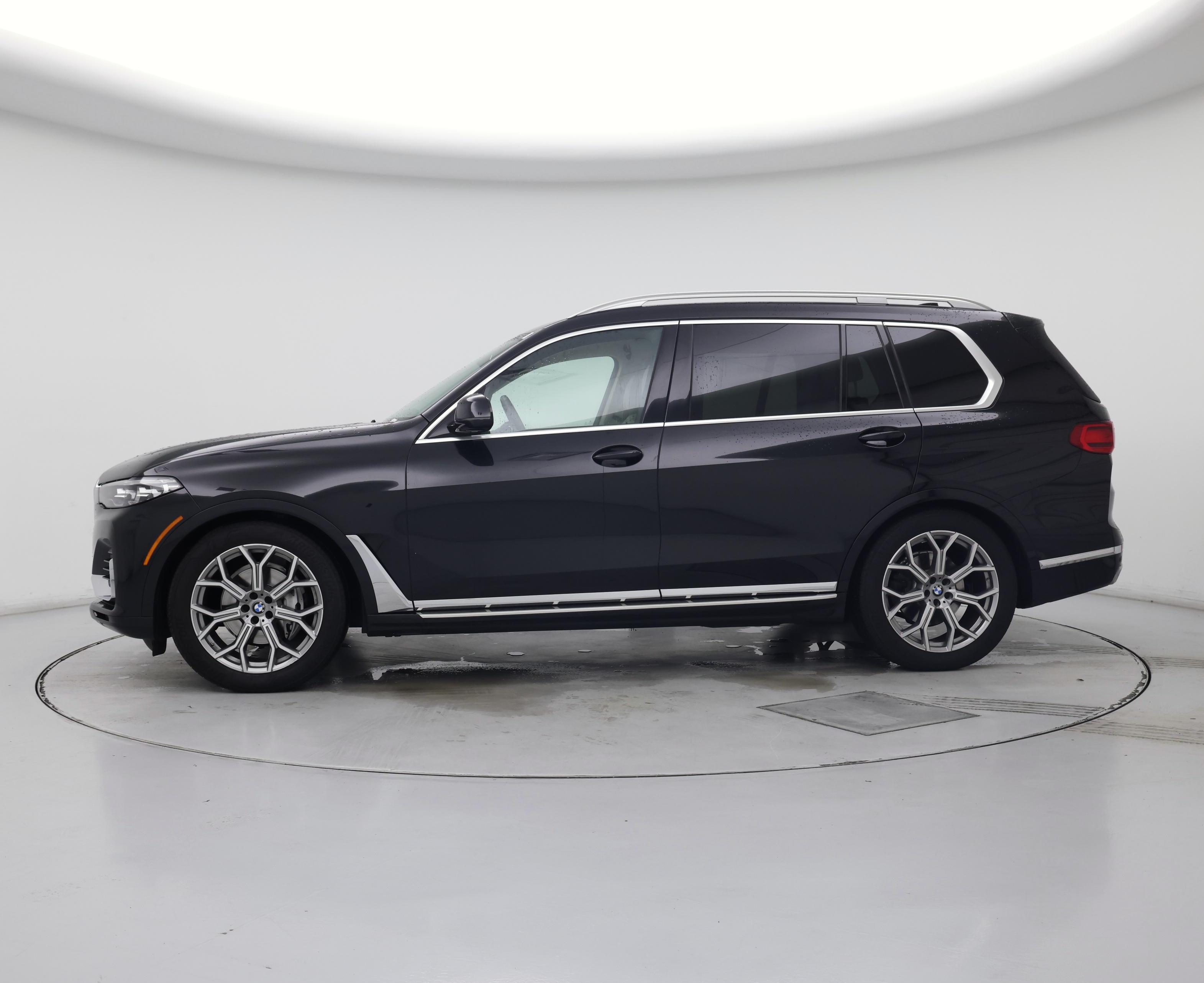 Thumbnail: 2021 BMW X7 - 3