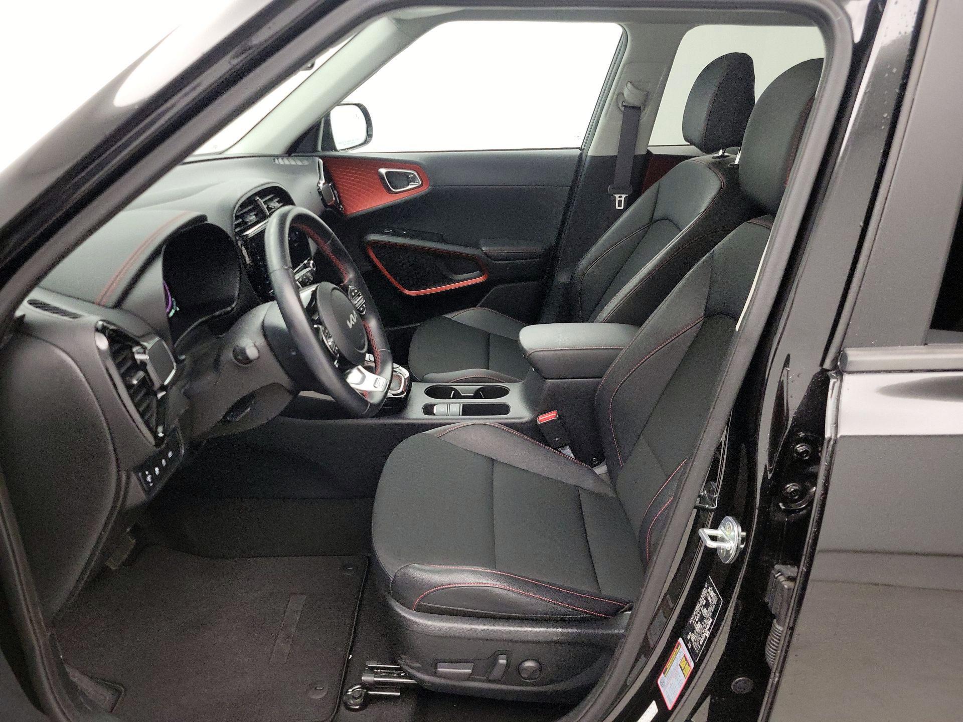 Thumbnail: 2023 Kia Soul - 11