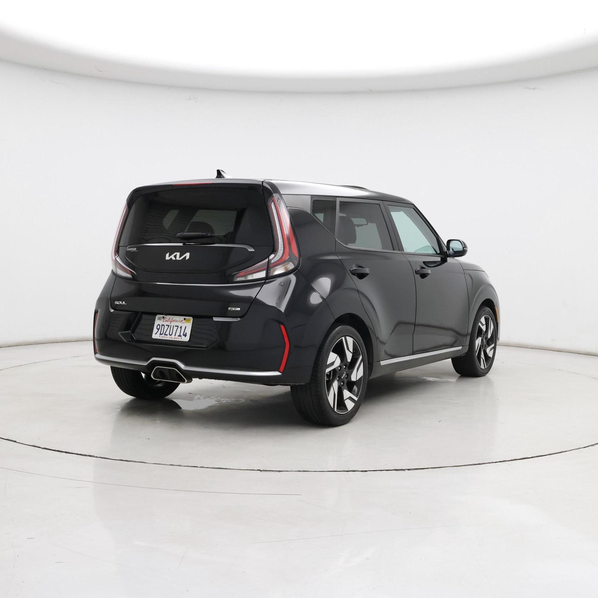 Thumbnail: 2023 Kia Soul - 8