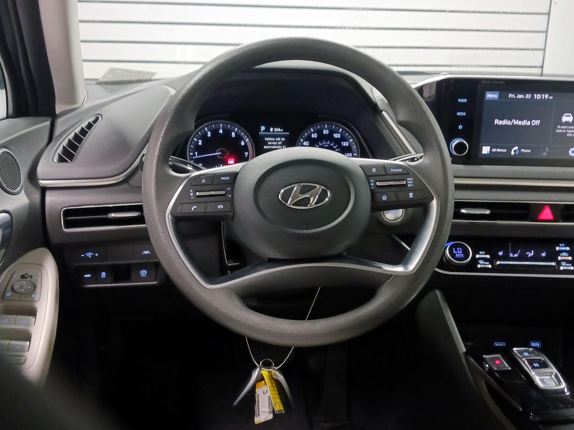 Thumbnail: 2022 Hyundai Sonata - 10