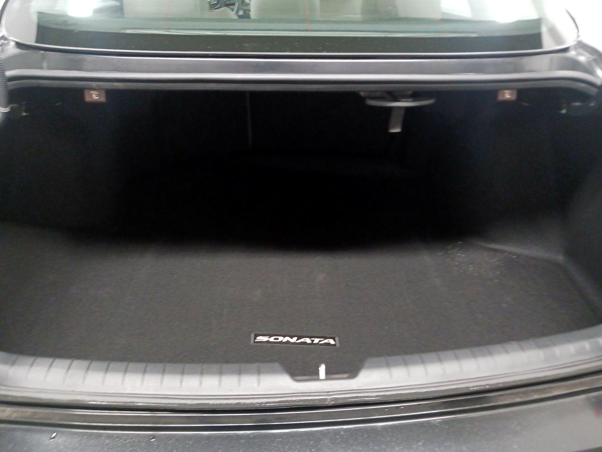 Thumbnail: 2022 Hyundai Sonata - 16