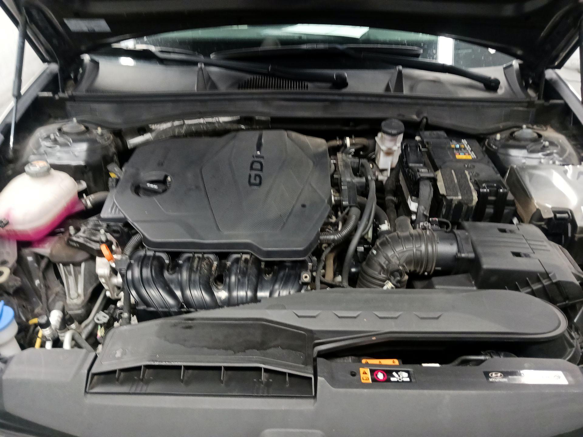 Thumbnail: 2022 Hyundai Sonata - 17