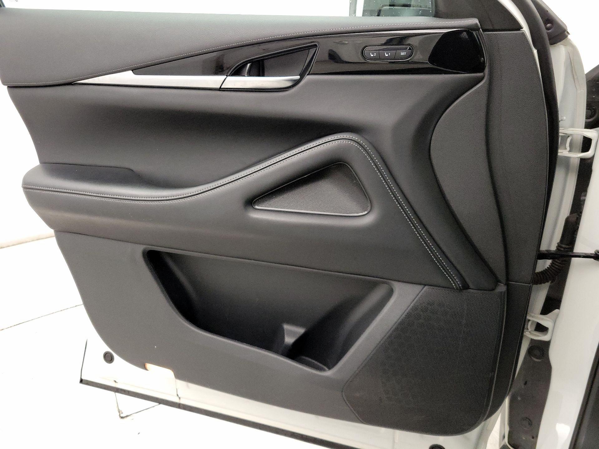 Thumbnail: 2023 INFINITI QX60 - 12