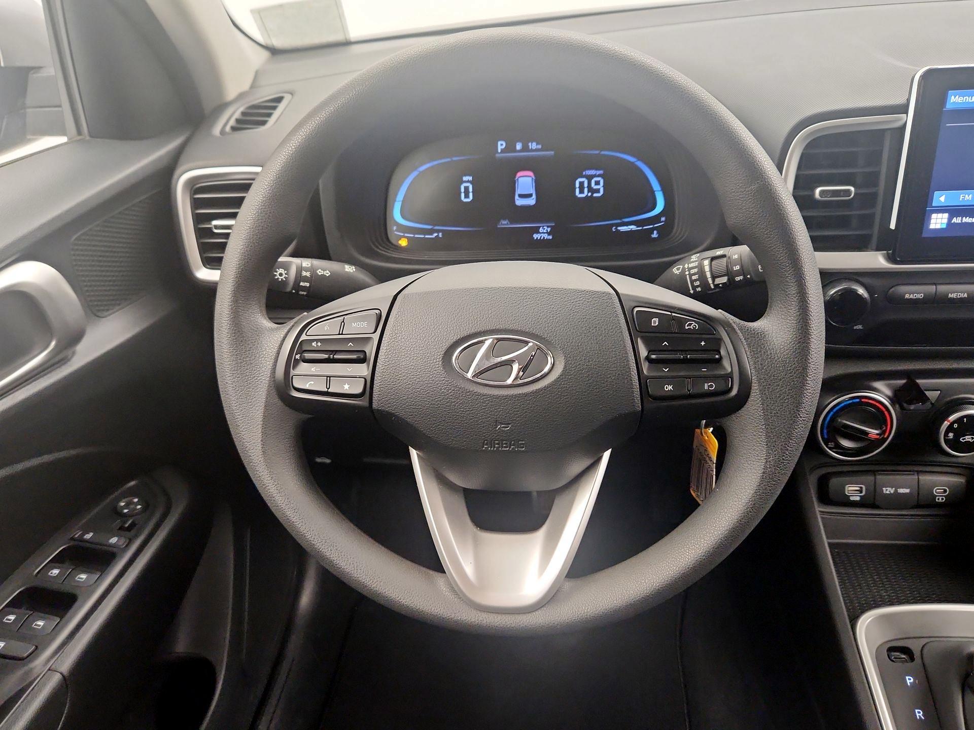 Thumbnail: 2024 Hyundai Venue - 10