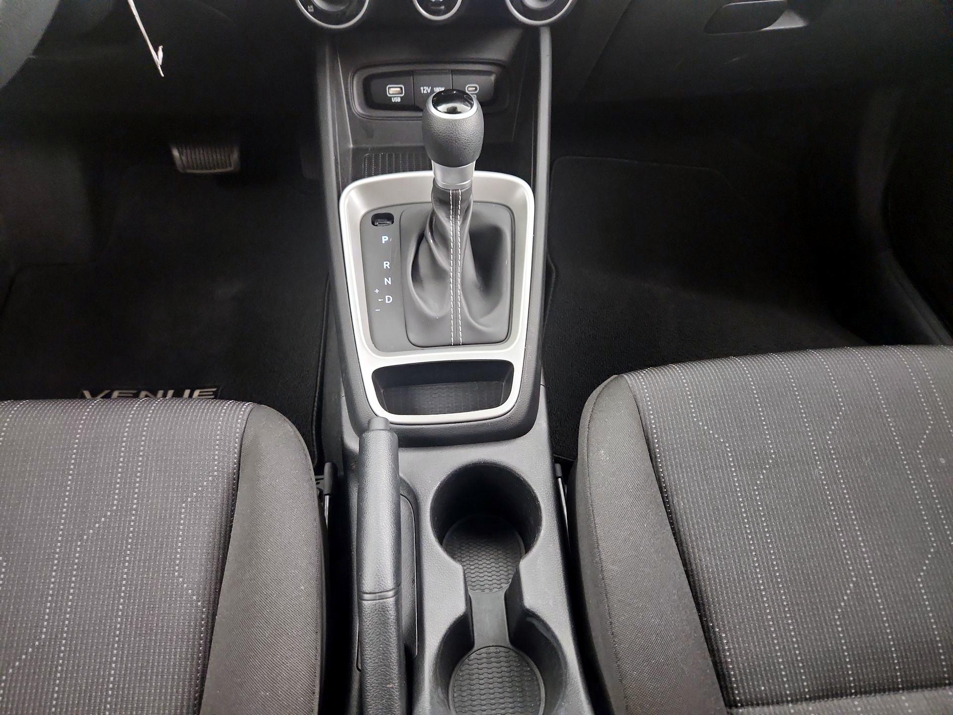 Thumbnail: 2024 Hyundai Venue - 17