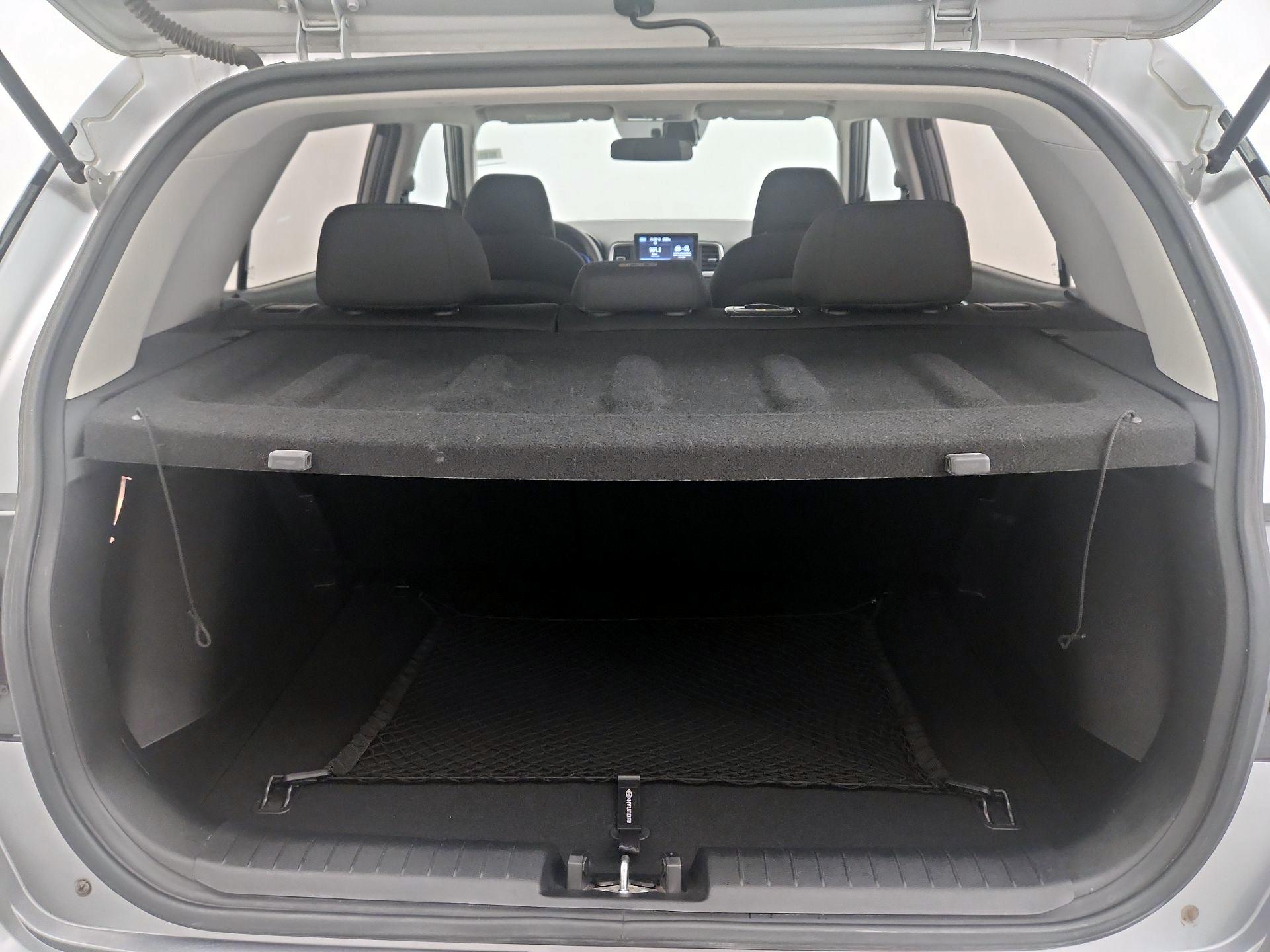 Thumbnail: 2024 Hyundai Venue - 20