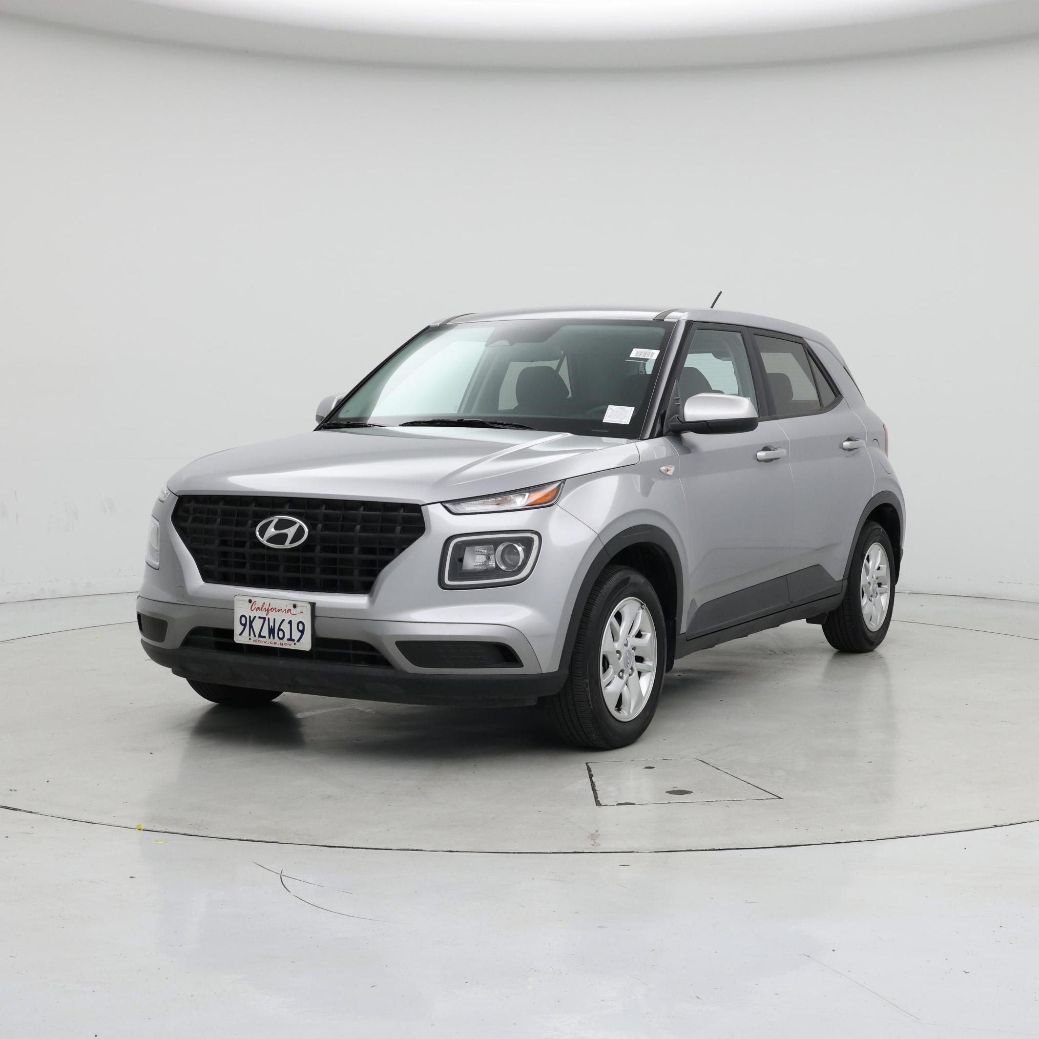 Thumbnail: 2024 Hyundai Venue - 4