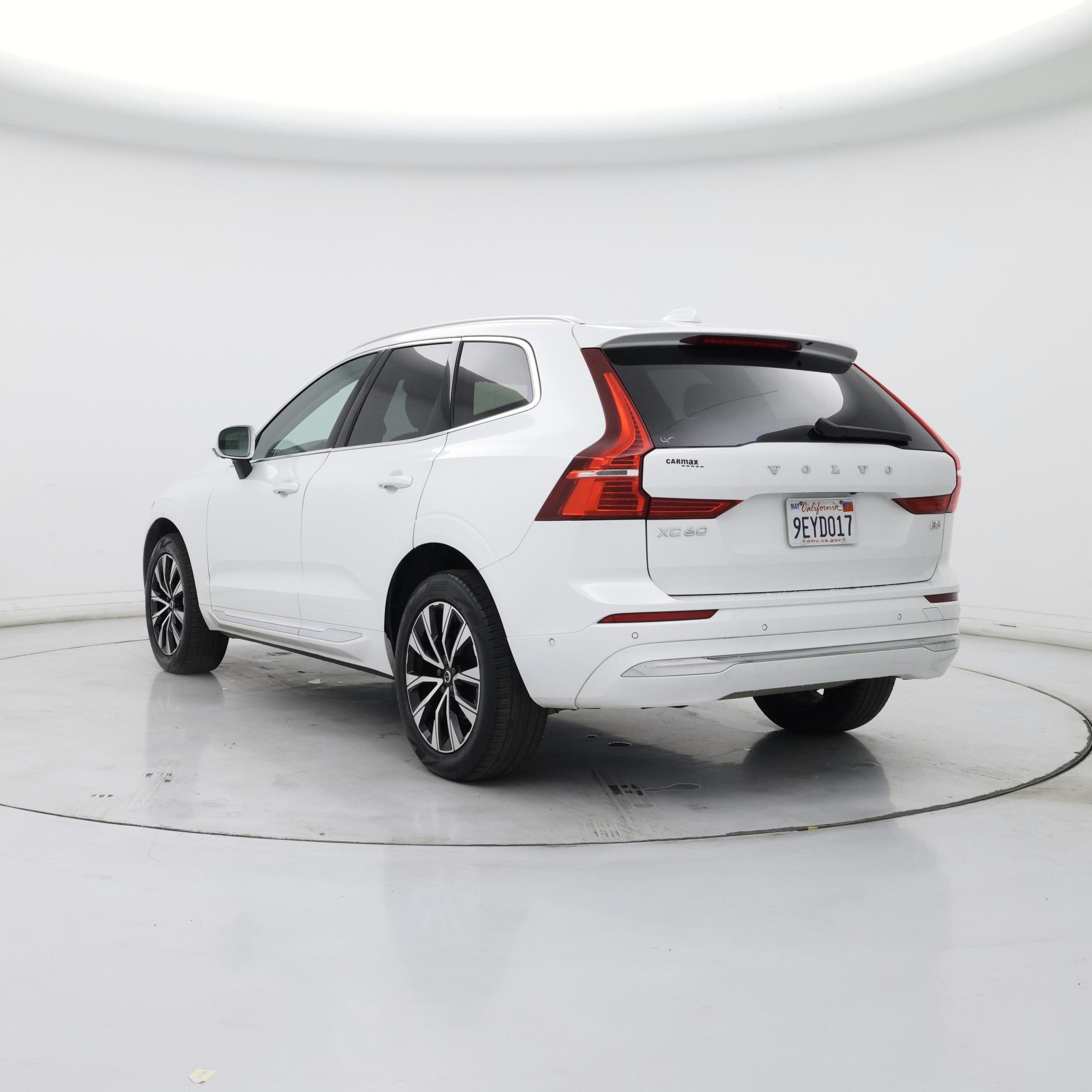 Thumbnail: 2023 Volvo XC60 - 2