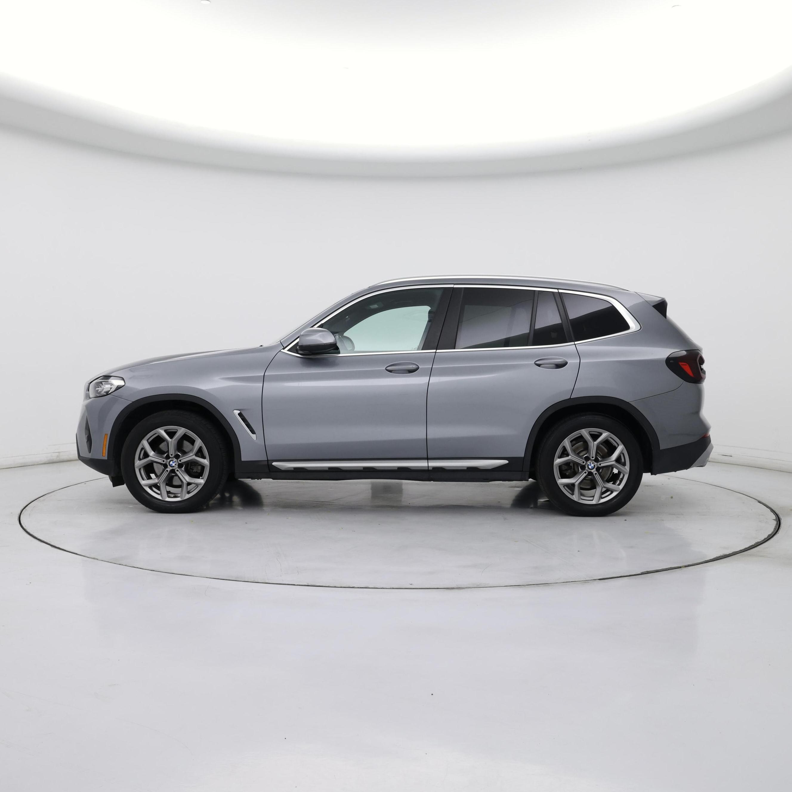 Thumbnail: 2023 BMW X3 - 3