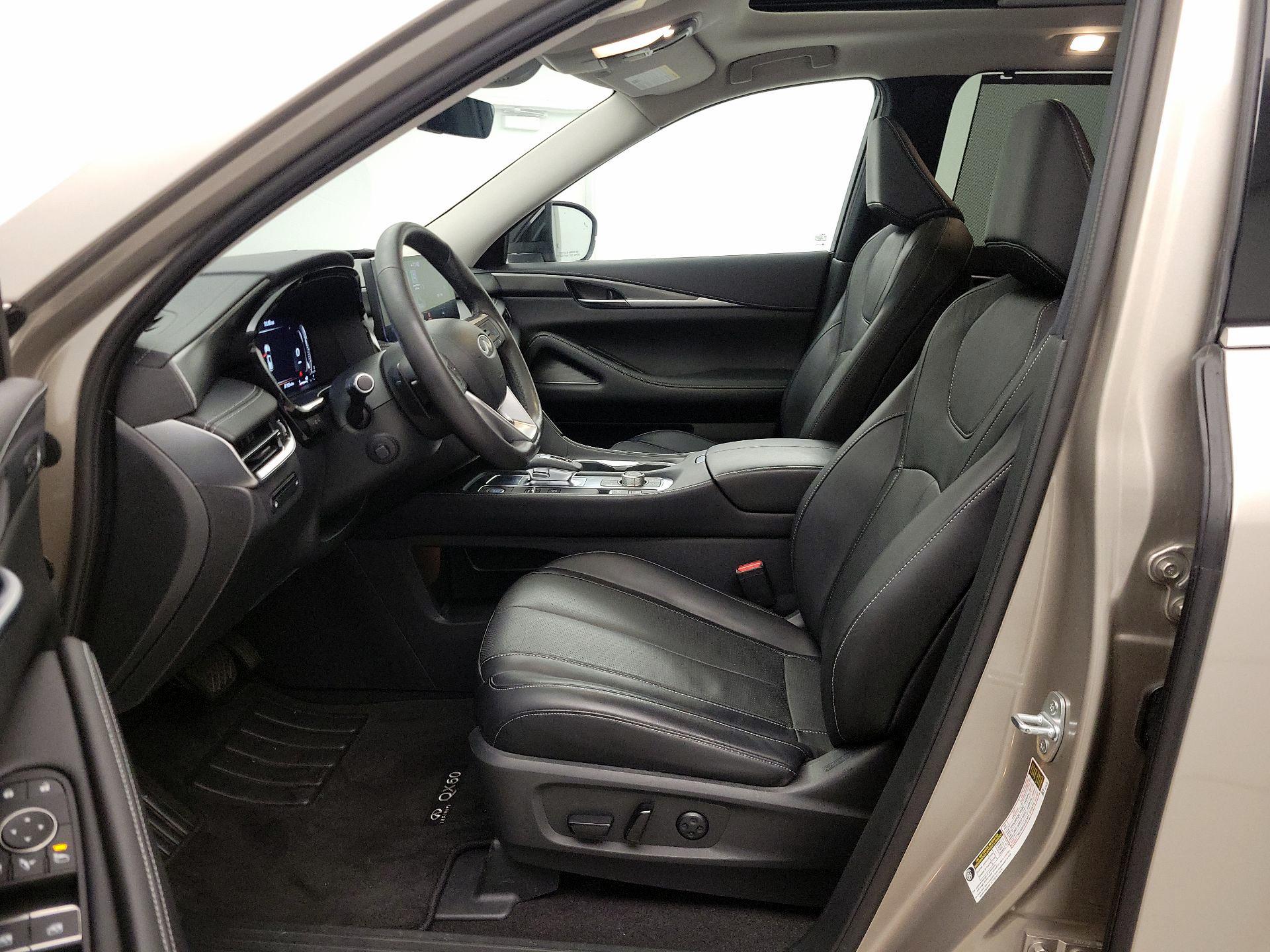 Thumbnail: 2023 INFINITI QX60 - 11