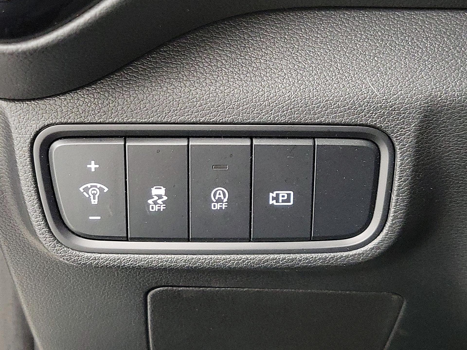 Thumbnail: 2023 Kia Soul - 13