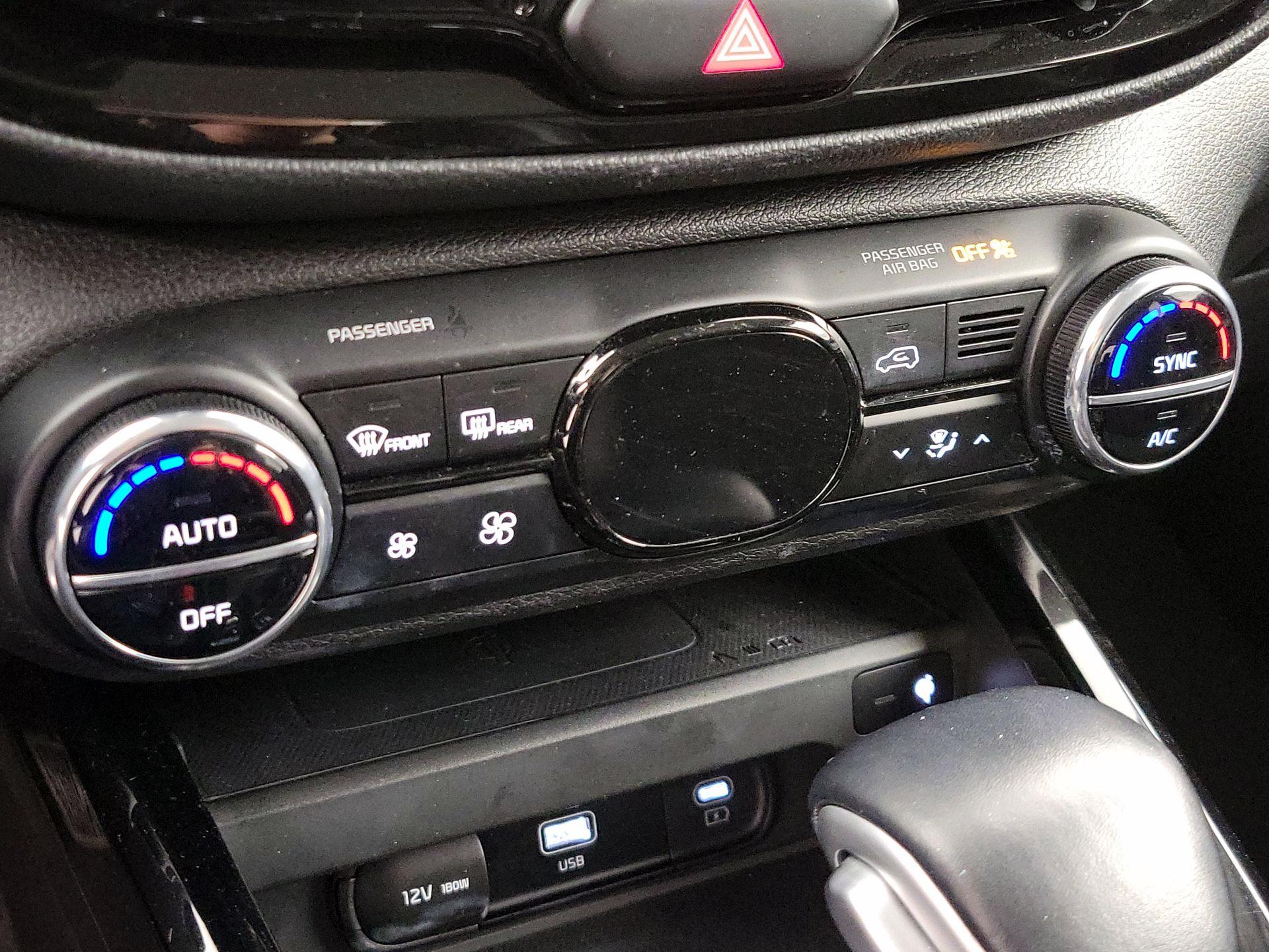 Thumbnail: 2023 Kia Soul - 17