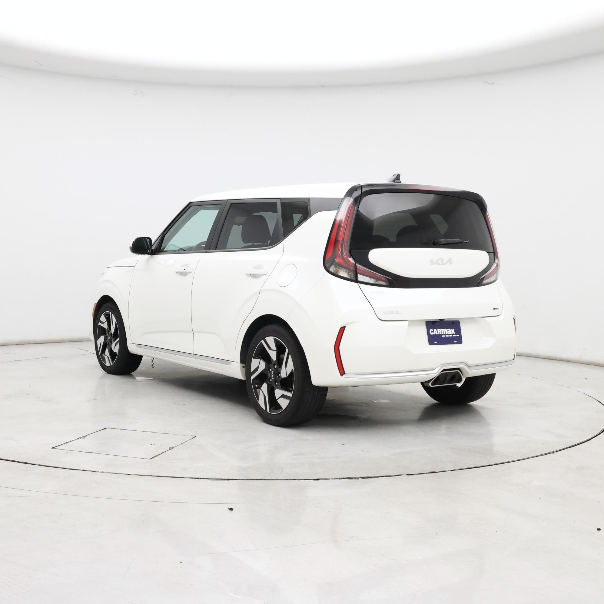 Thumbnail: 2023 Kia Soul - 2