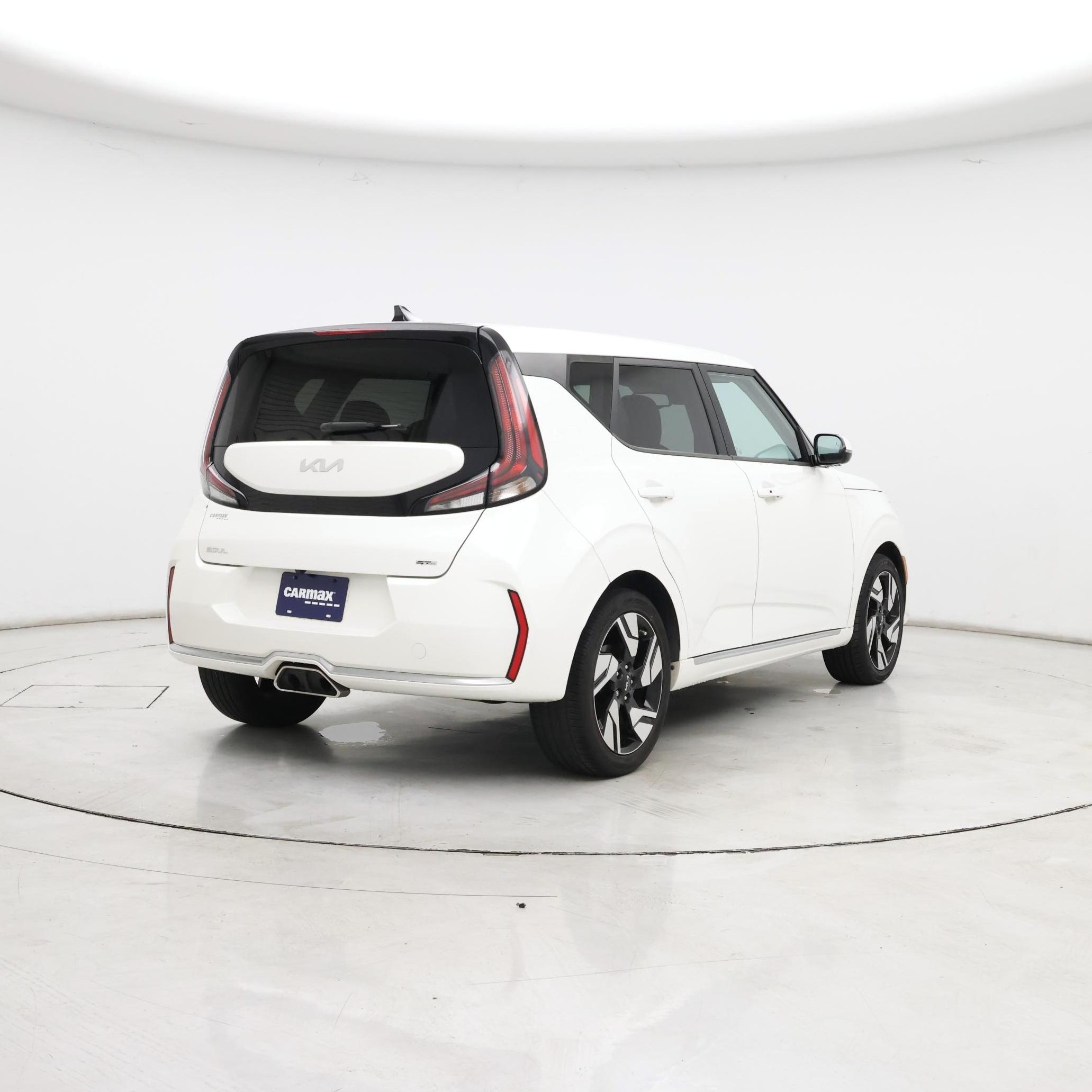 Thumbnail: 2023 Kia Soul - 8