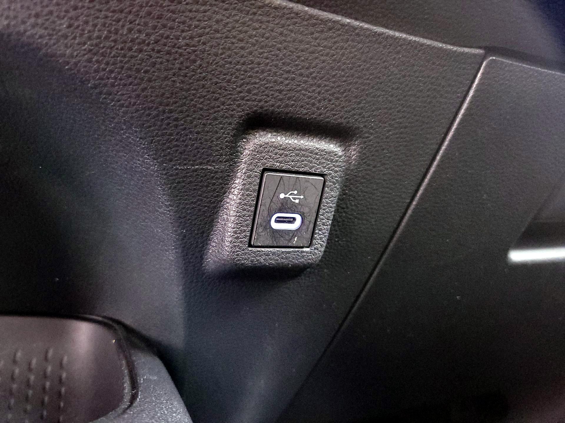 Thumbnail: 2024 Toyota Corolla - 18