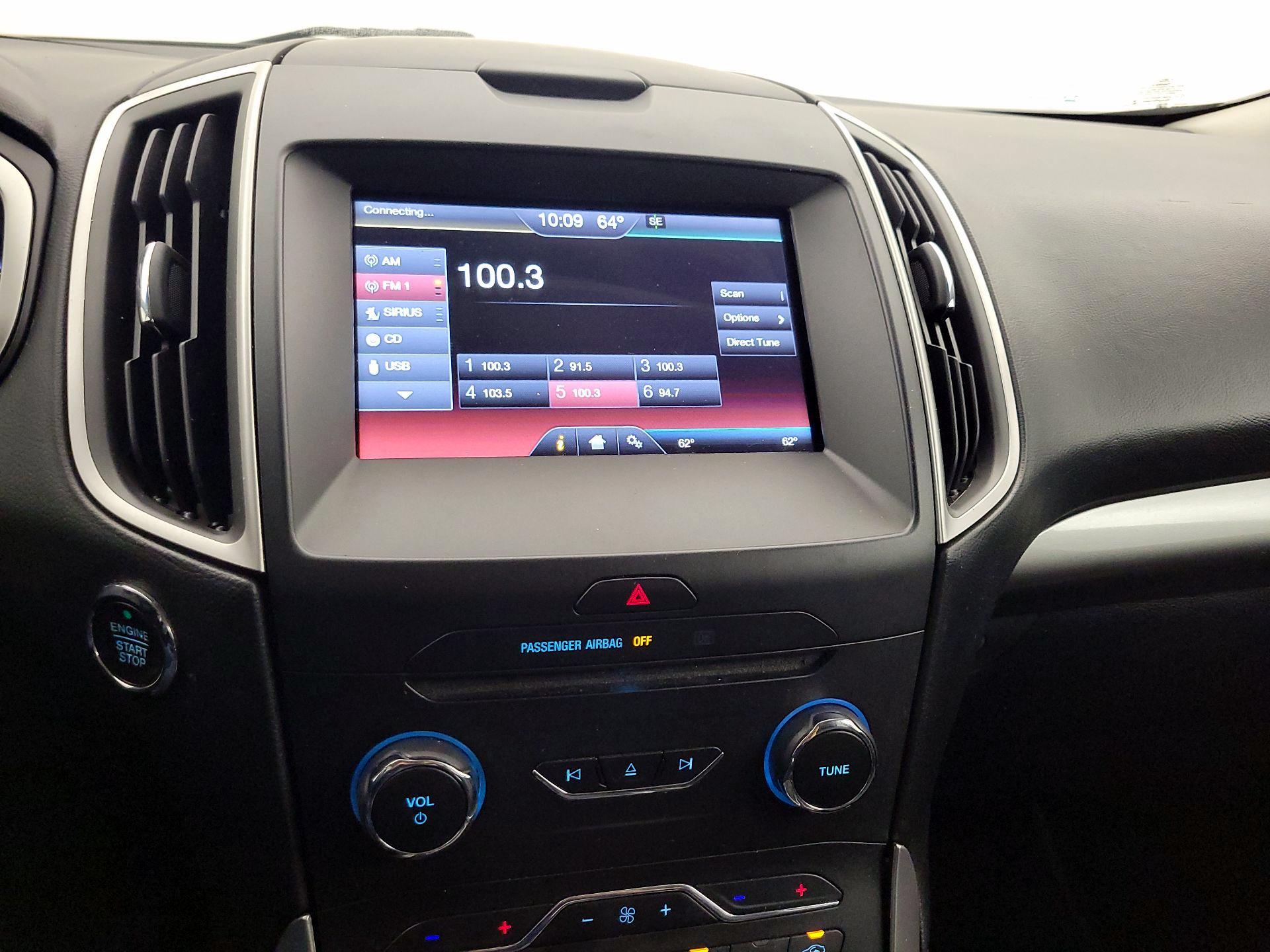 Thumbnail: 2015 Ford Edge - 16