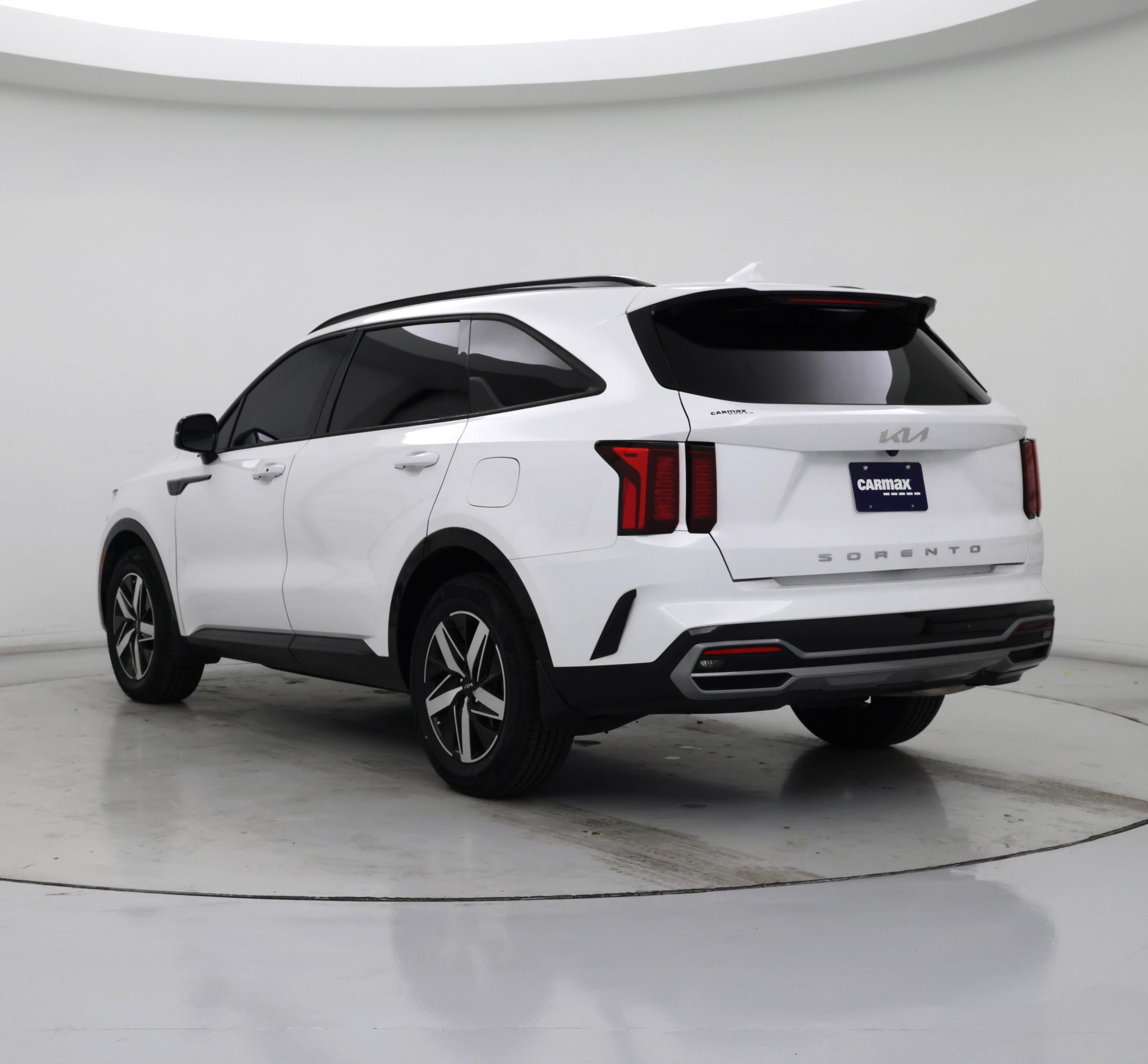 Thumbnail: 2022 Kia Sorento - 2