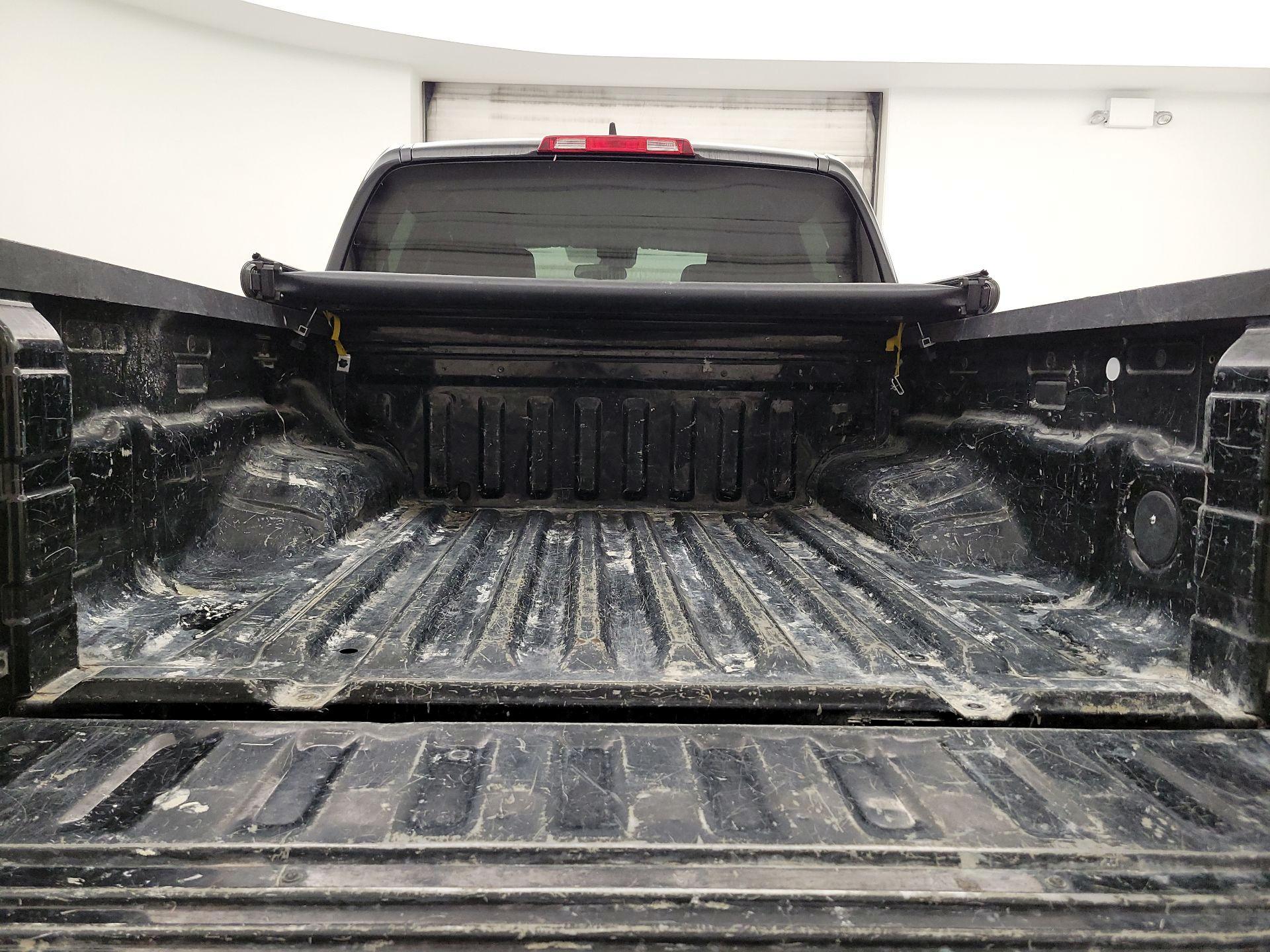 Thumbnail: 2022 Nissan Frontier - 20